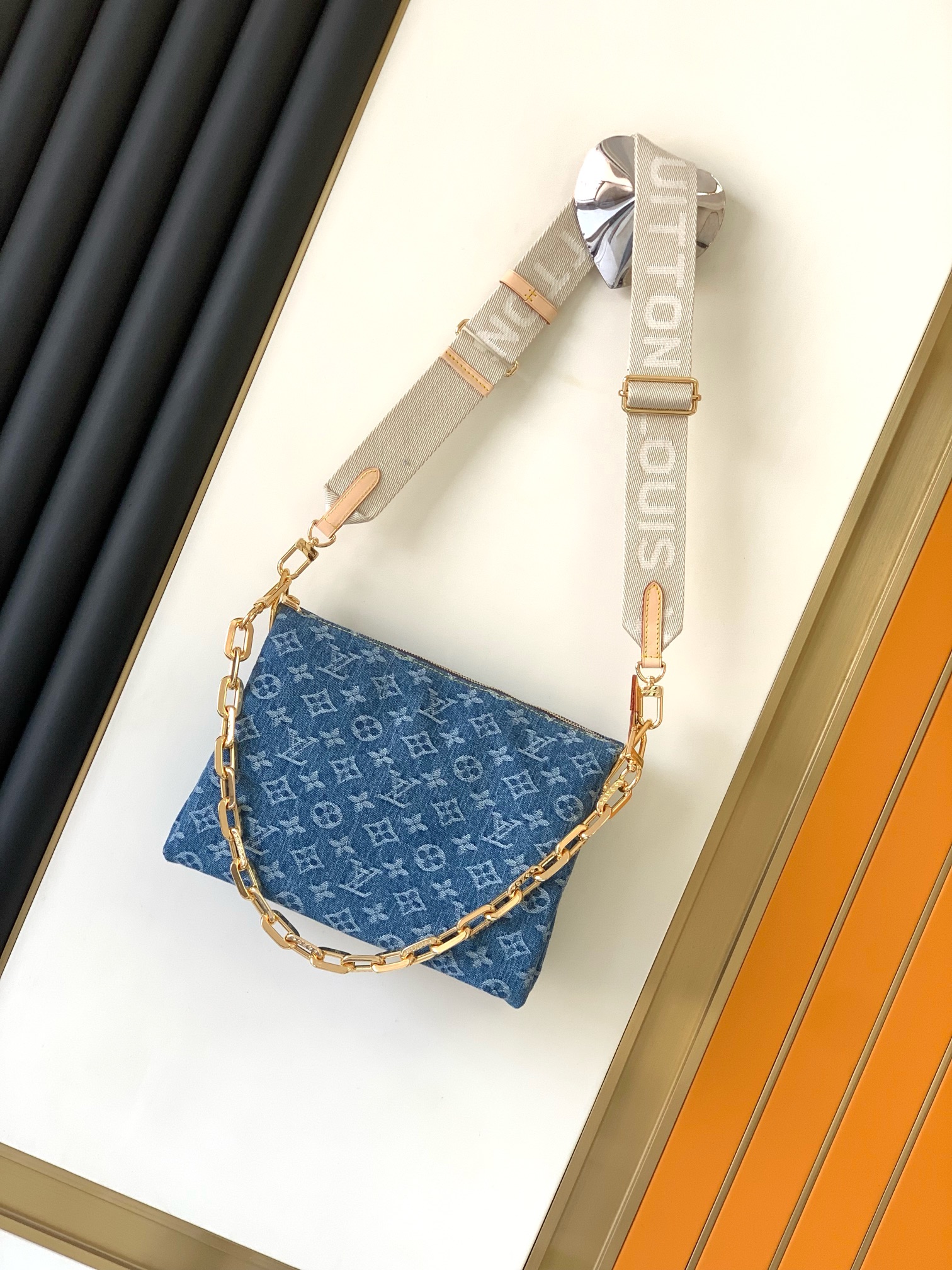 [TOP] Louis Vuitton LV Cousin Small Handbag 26x20x12cm - Denim Blue