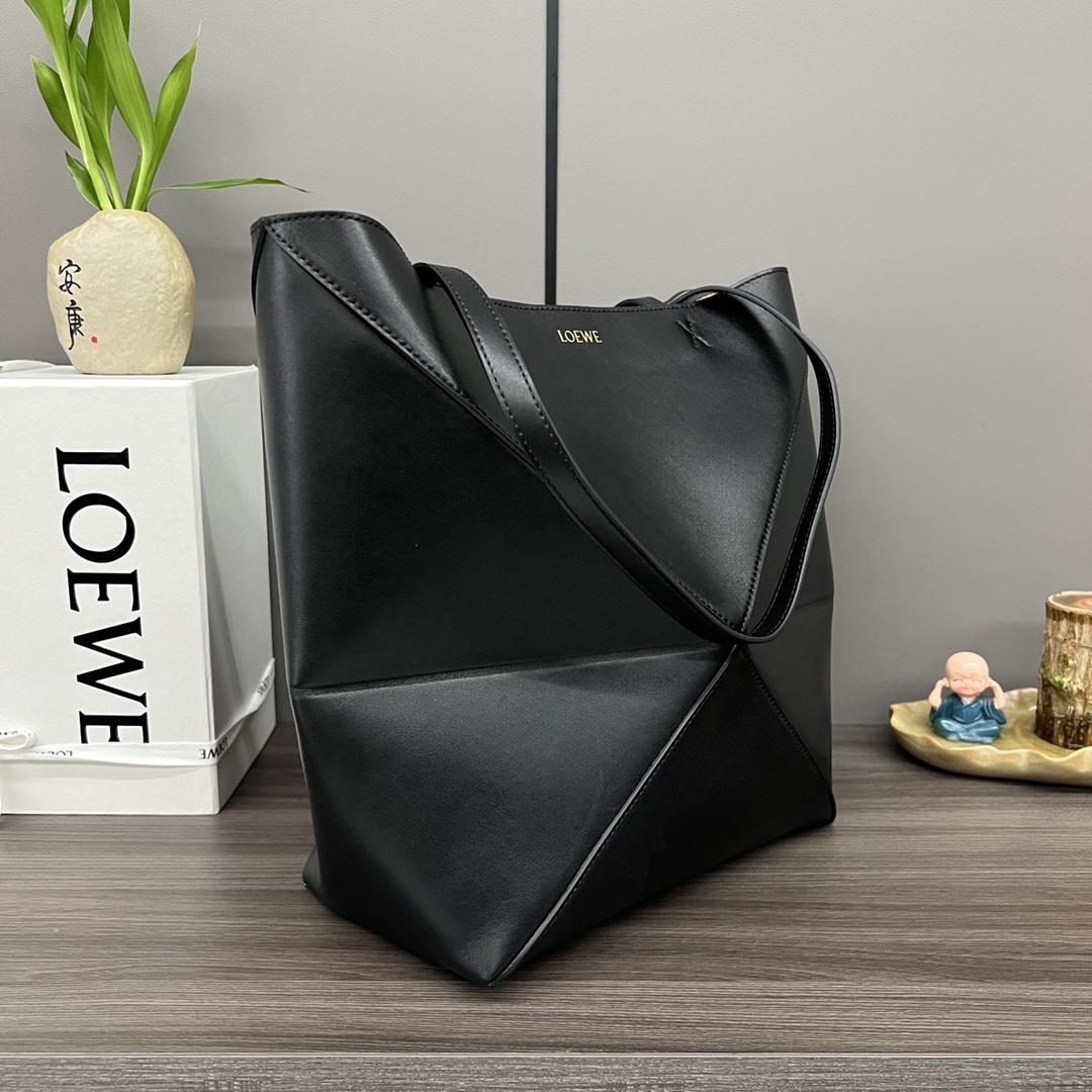 [TOP] LOEWE Puzzle Fold Tote Bag Glossy Cowhide 25.5x14.5x31.5cm - Black