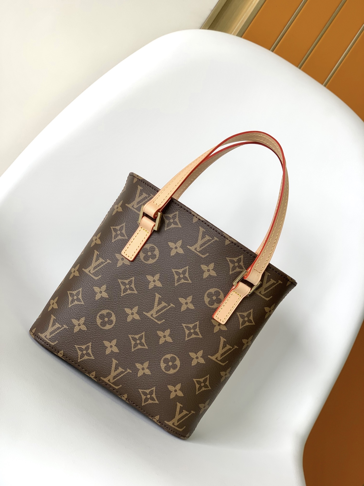 [TOP] Louis Vuitton LV Cow Leather Bucket Bag 23x21x8cm - Brown