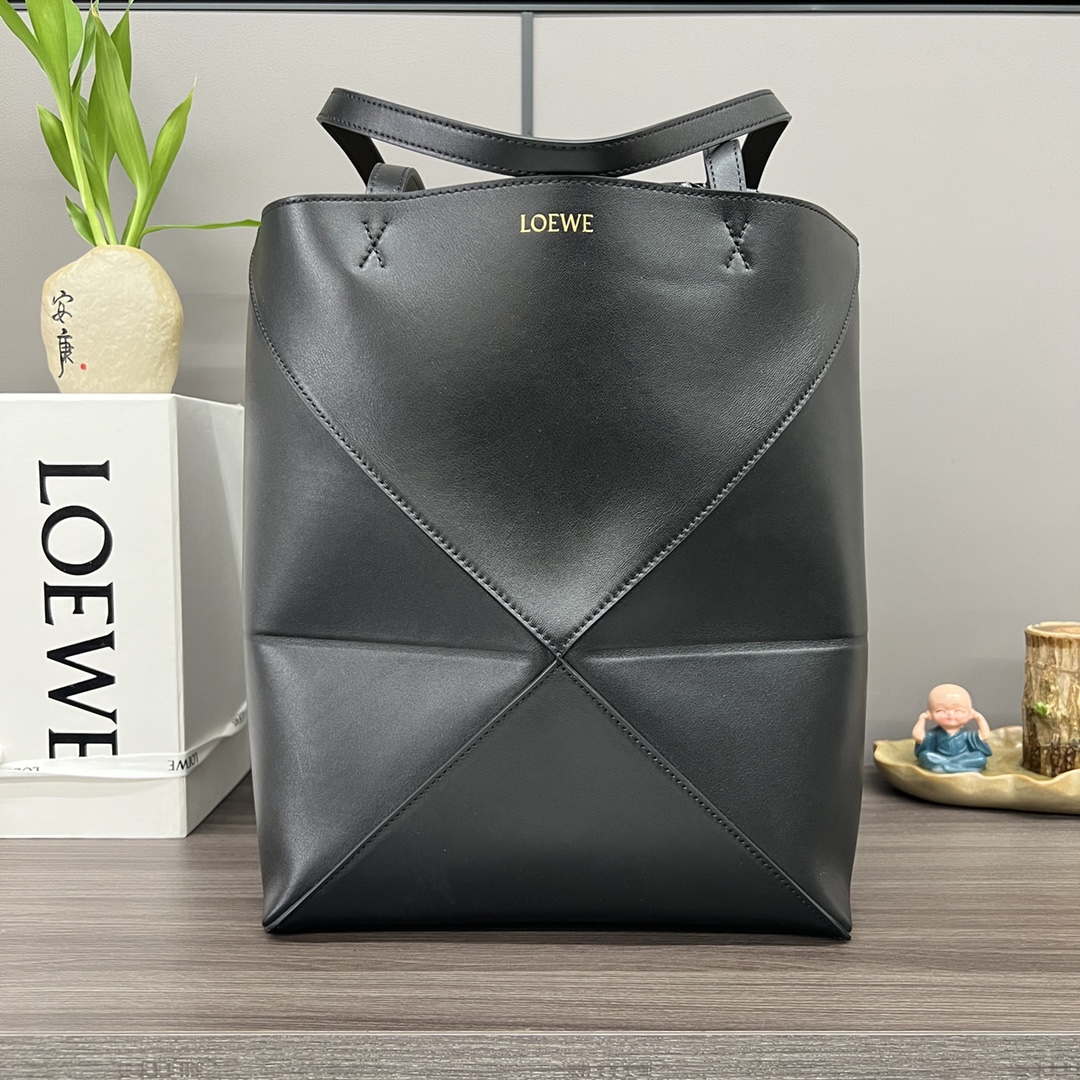 [TOP] LOEWE Puzzle Fold Tote Bag Glossy Cowhide 25.5x14.5x31.5cm - Black