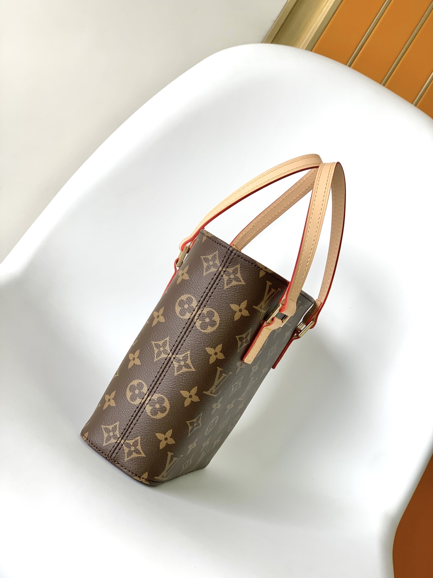[TOP] Louis Vuitton LV Cow Leather Bucket Bag 23x21x8cm - Brown