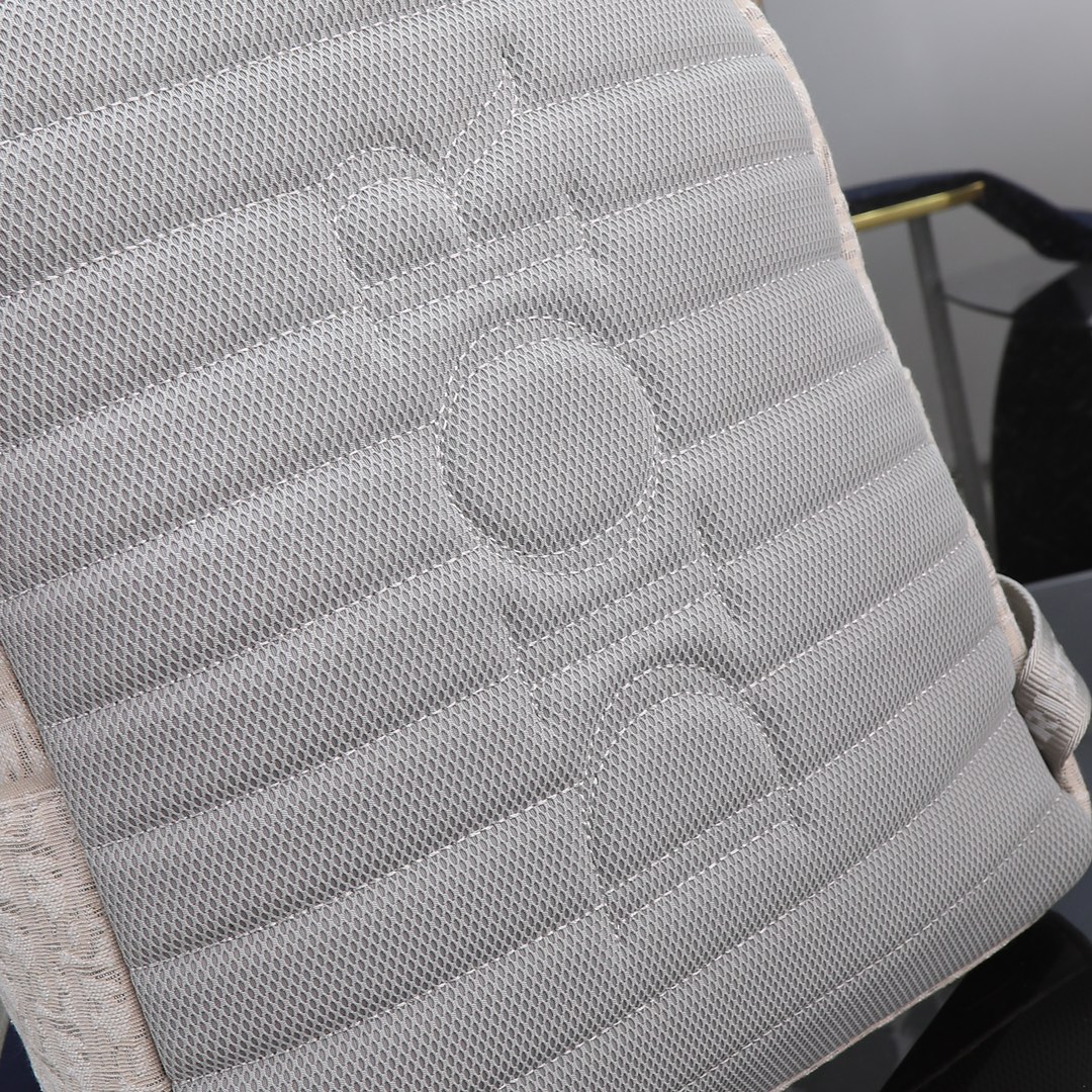 [TOP] Christian Dior Obliqu Backpack Embellished With Cowhide - 30x42x15cm