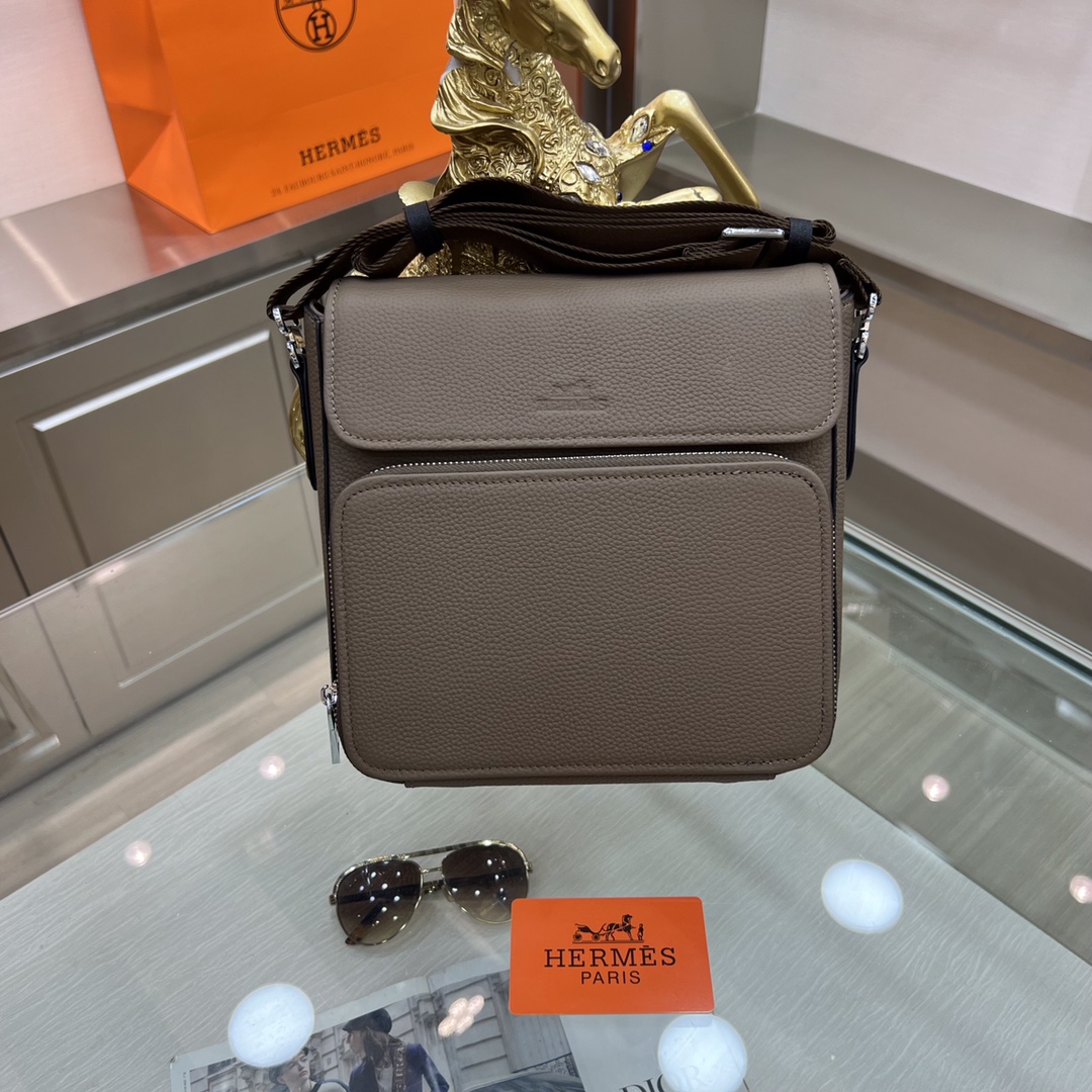 [TOP] HERMES Men's Cowhide Shoulder Bags 23×23×10cm - 3 Colors