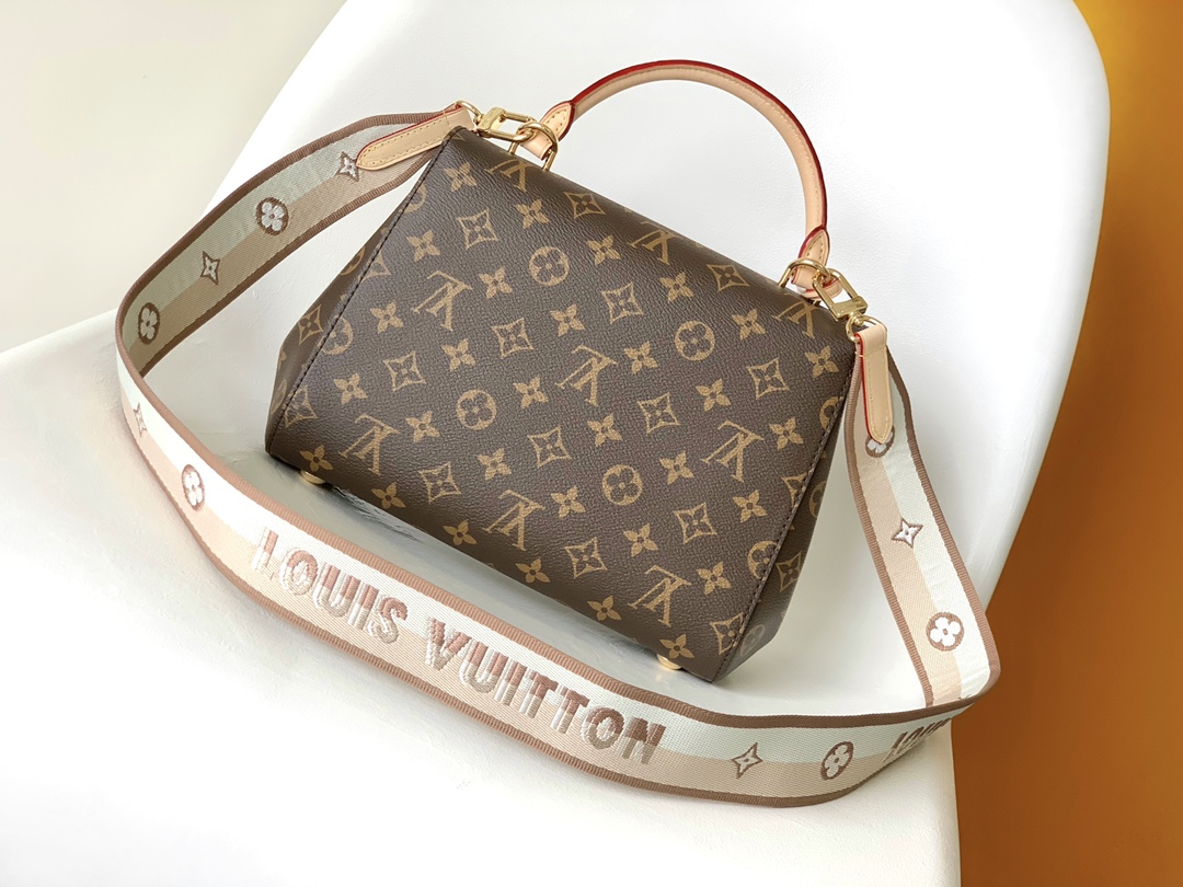 [TOP] Louis Vuitton LV Cluny BB Handbag 28.0 x 20.0 x 10.0cm