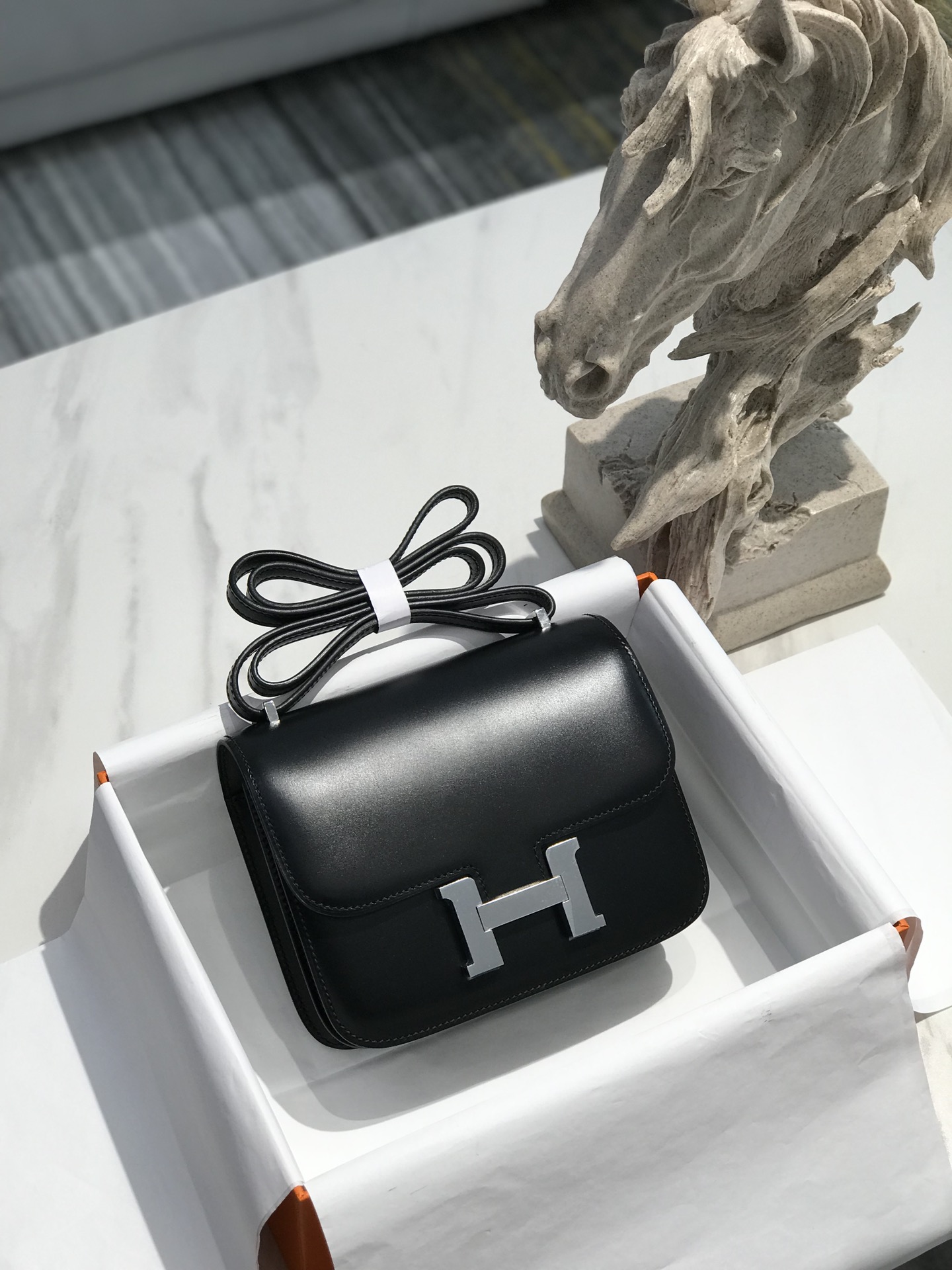 [TOP] HERMES Constance Box Calf 19/24CM - Black&SHW