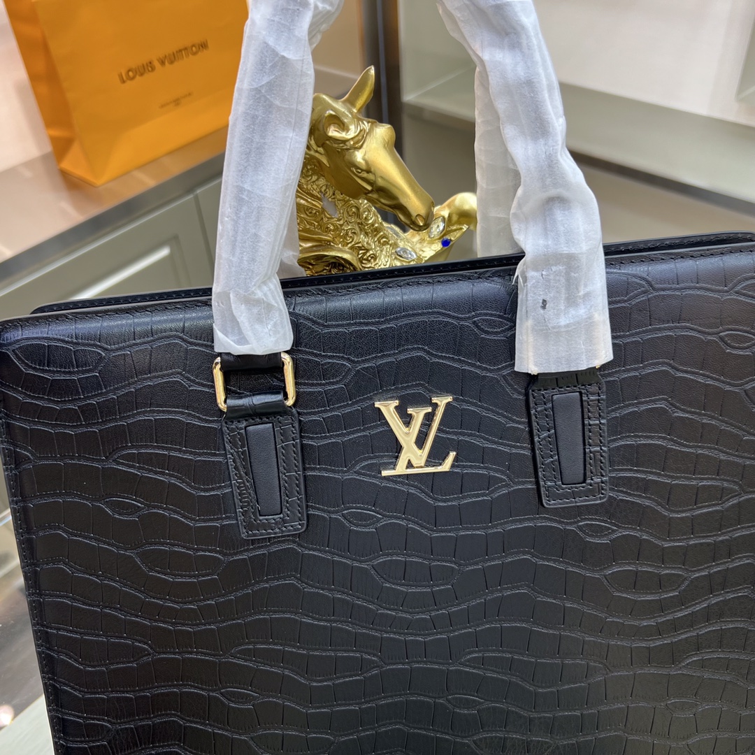 [TOP] Louis Vuitton LV Adopting Crocodile Patterned Cowhide Bag - 38-6-29CM - Black