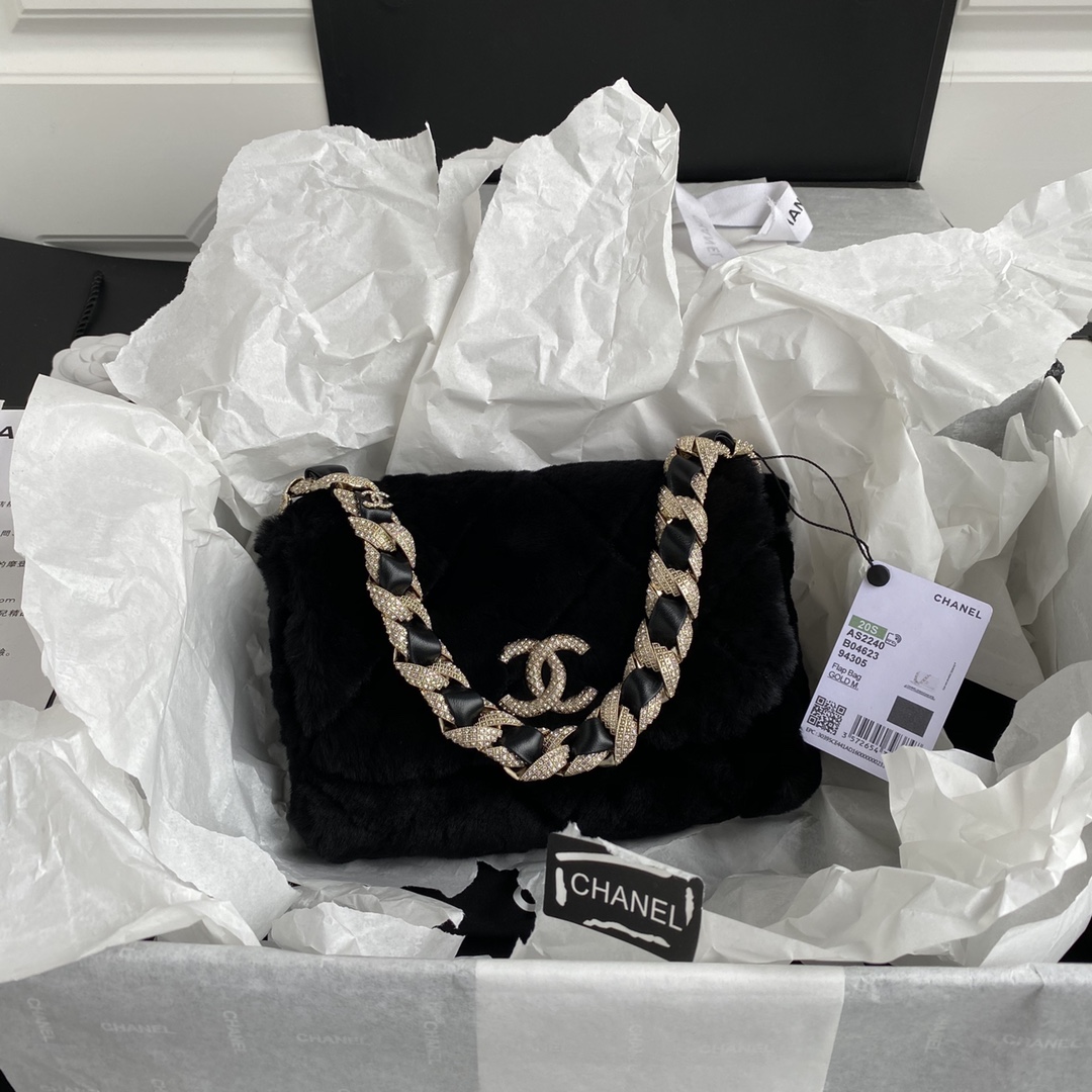 [TOP] CHANEL Diamond Wool Fur Bags 15*21.5*6.5cm - Black&White