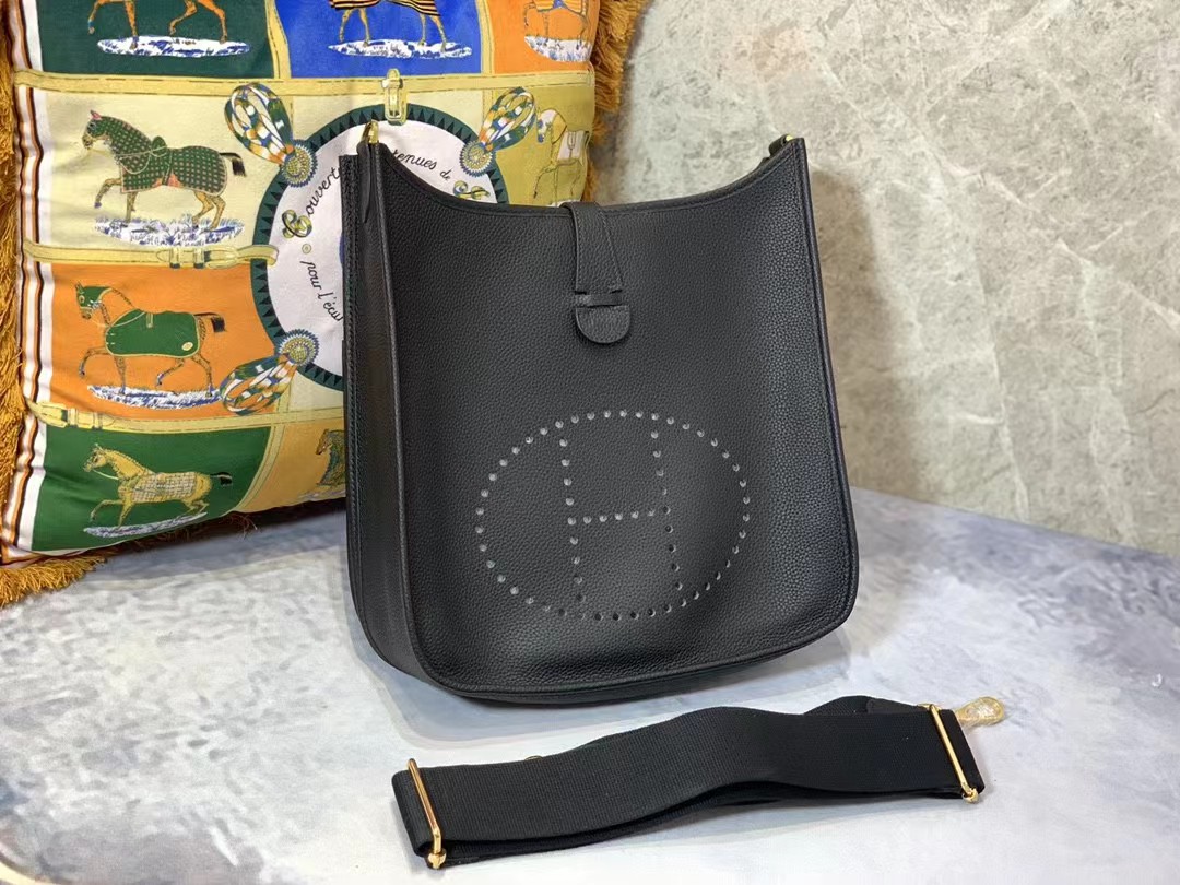 [TOP] HERMES Evelyne Bags 28CM - Black&Gold