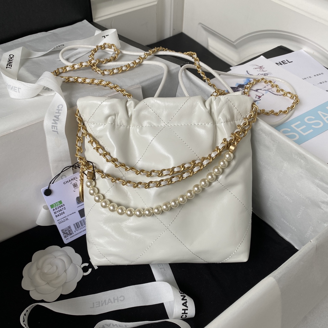 [TOP] CHANEL 23S Mini 22 Bag 19x20x6cm - GHW&White