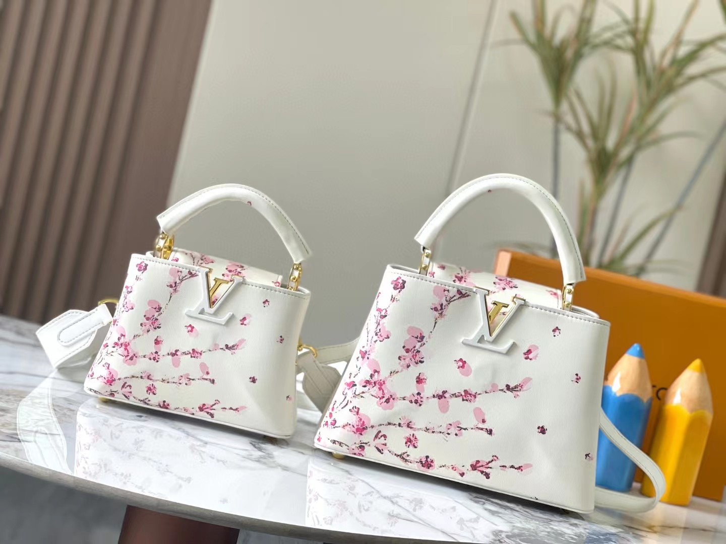 [TOP] Louis Vuitton LV Capucines Bag with flowers printed 2 Sizes- 2 Colors