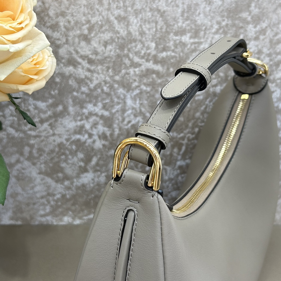 [TOP] FENDI Classic Metal Logo Fendigraphy Bags - 2 Sizes - Grey&GHW