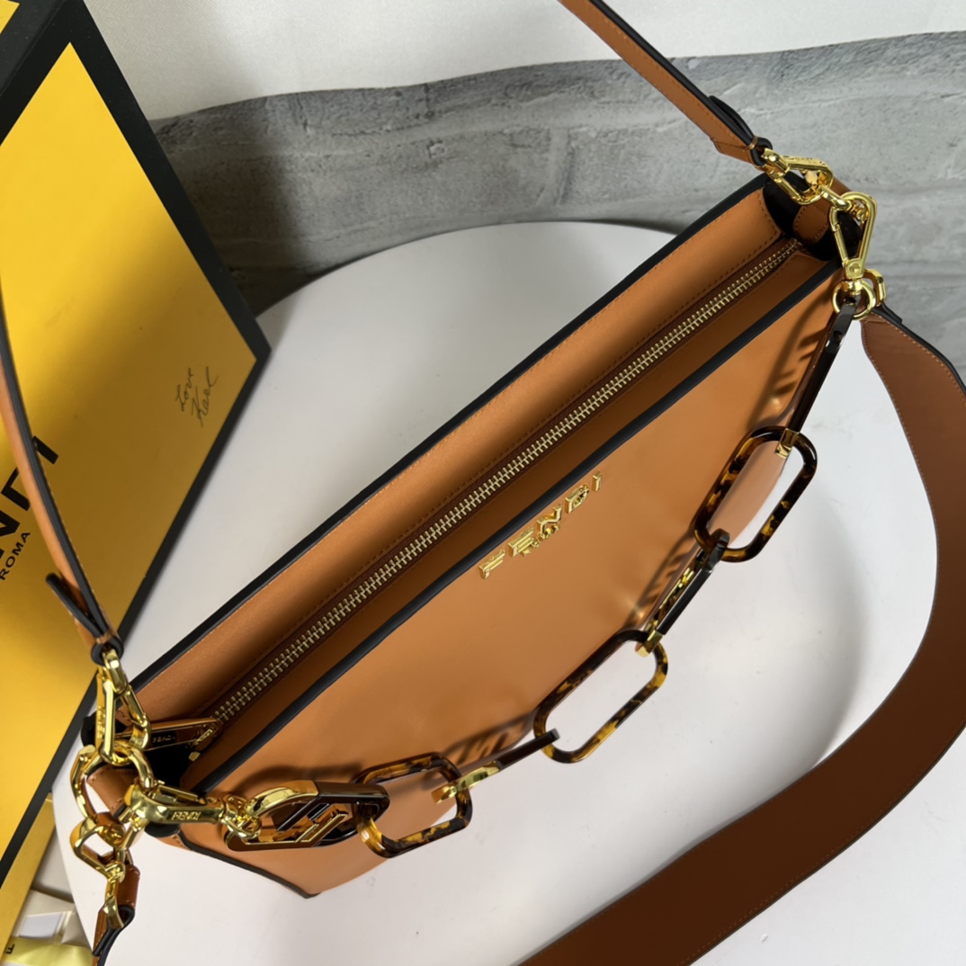 [TOP] FENDI Metal Cowhide Chain Bag 35x23x14cm - Brown&GHW