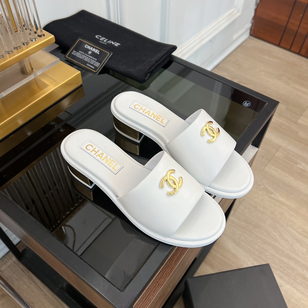 [TOP] CHANEL Sheepskin Thick Heeled Slippers - 3 Colour