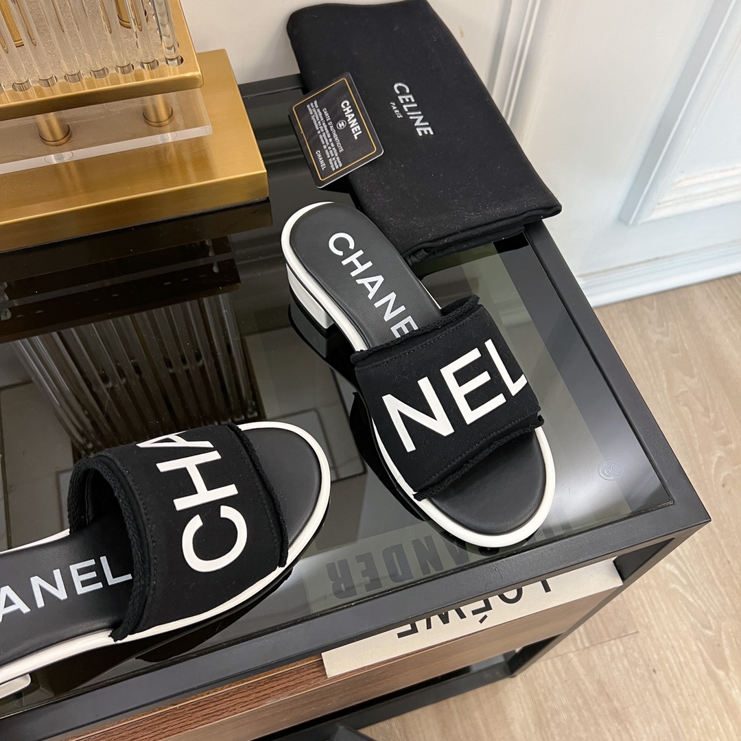 [TOP] CHANEL Sheepskin Velvet Slippers - 3 Colour