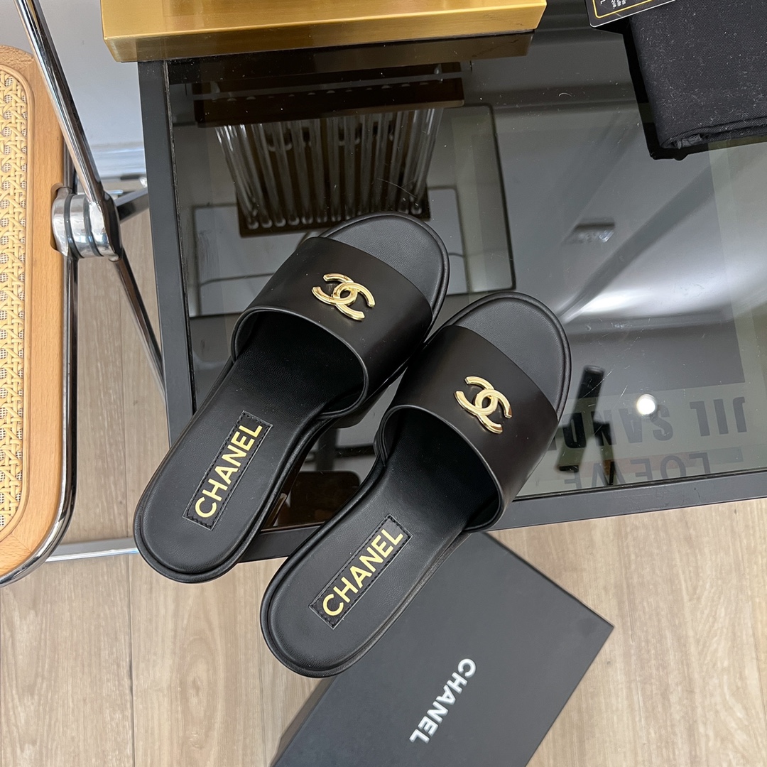 [TOP] CHANEL Sheepskin Thick Heeled Slippers - 3 Colour