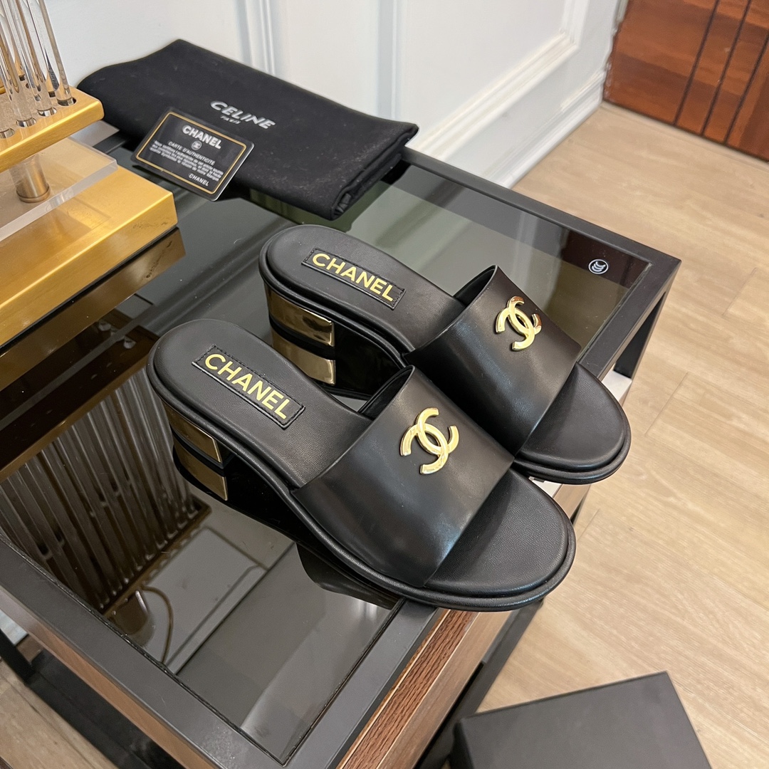 [TOP] CHANEL Sheepskin Thick Heeled Slippers - 3 Colour