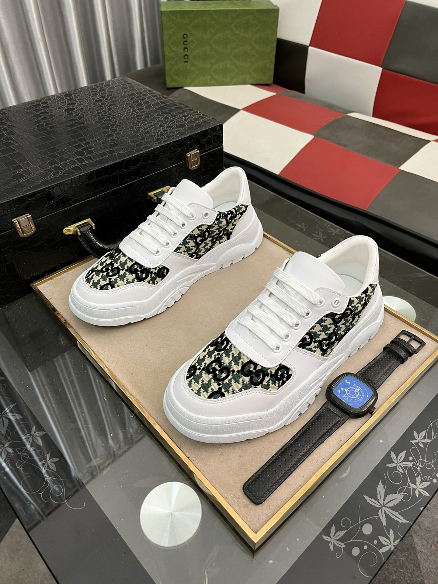 [TOP] GUCCI Breathable Woven Mesh Casual Shoes - 2 Colors