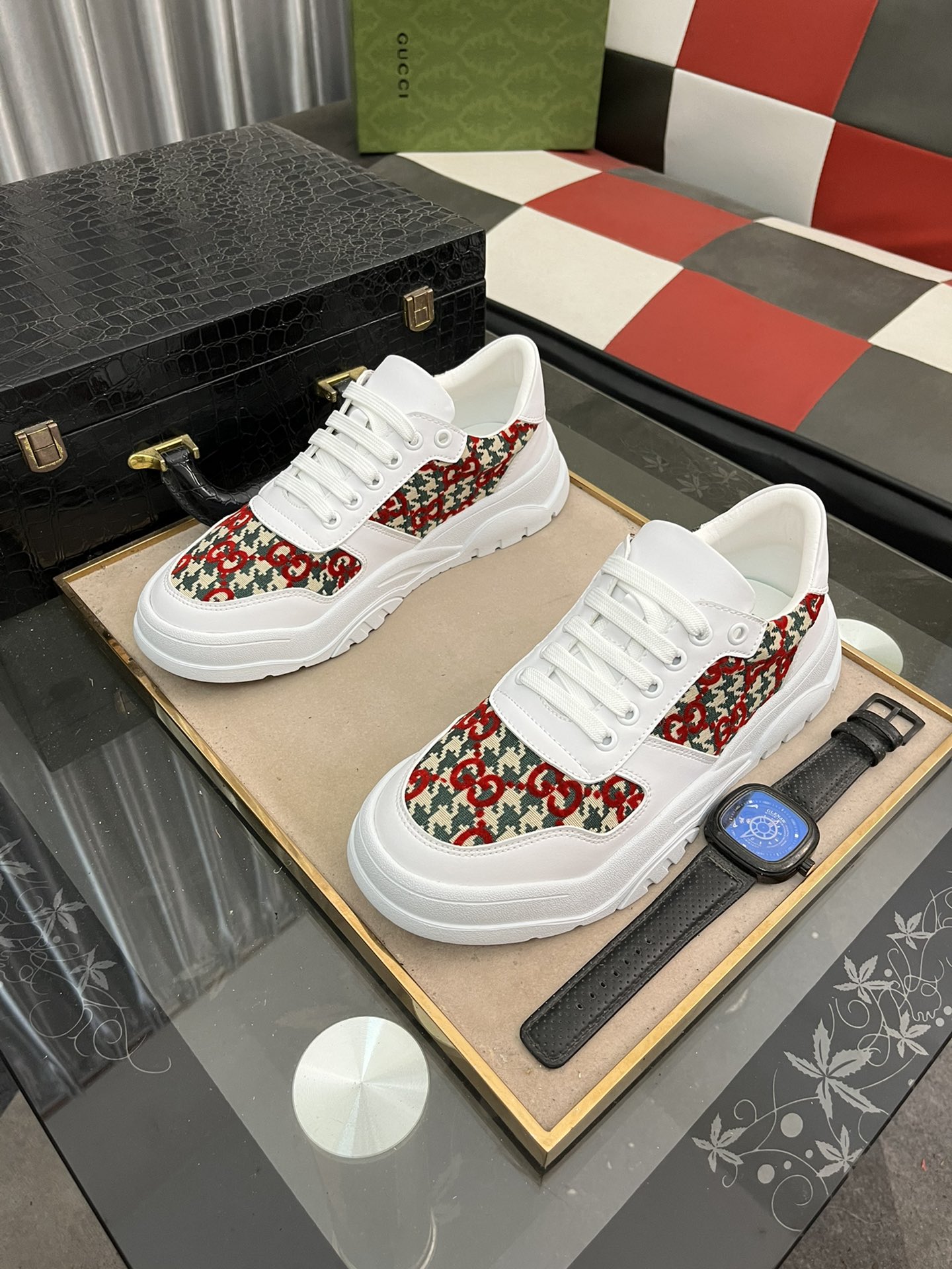 [TOP] GUCCI Breathable Woven Mesh Casual Shoes - 2 Colors