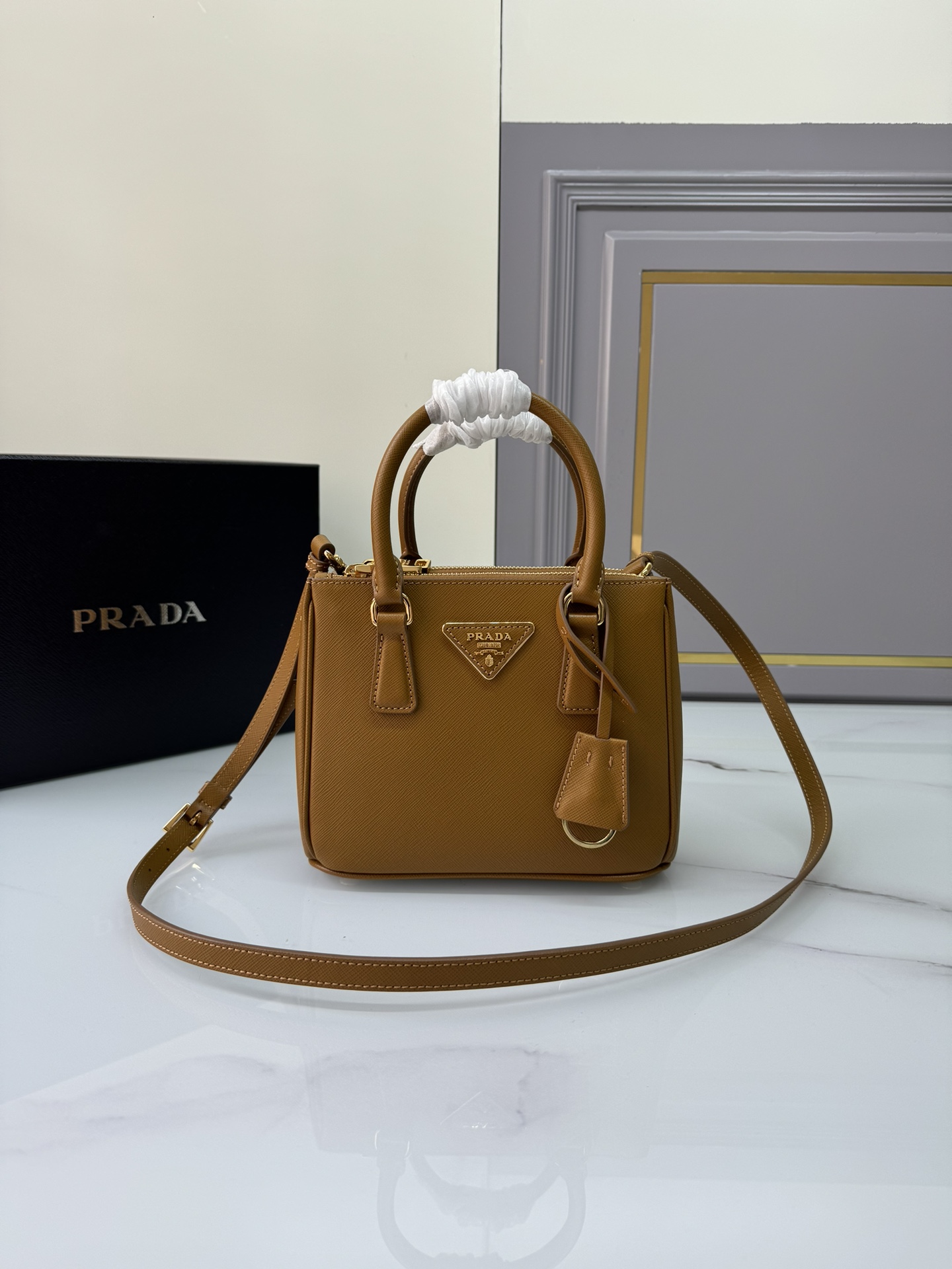 [TOP] PRADA Galleria Leather Handbags 20x15x9.5cm/32×24×14cm - Brown