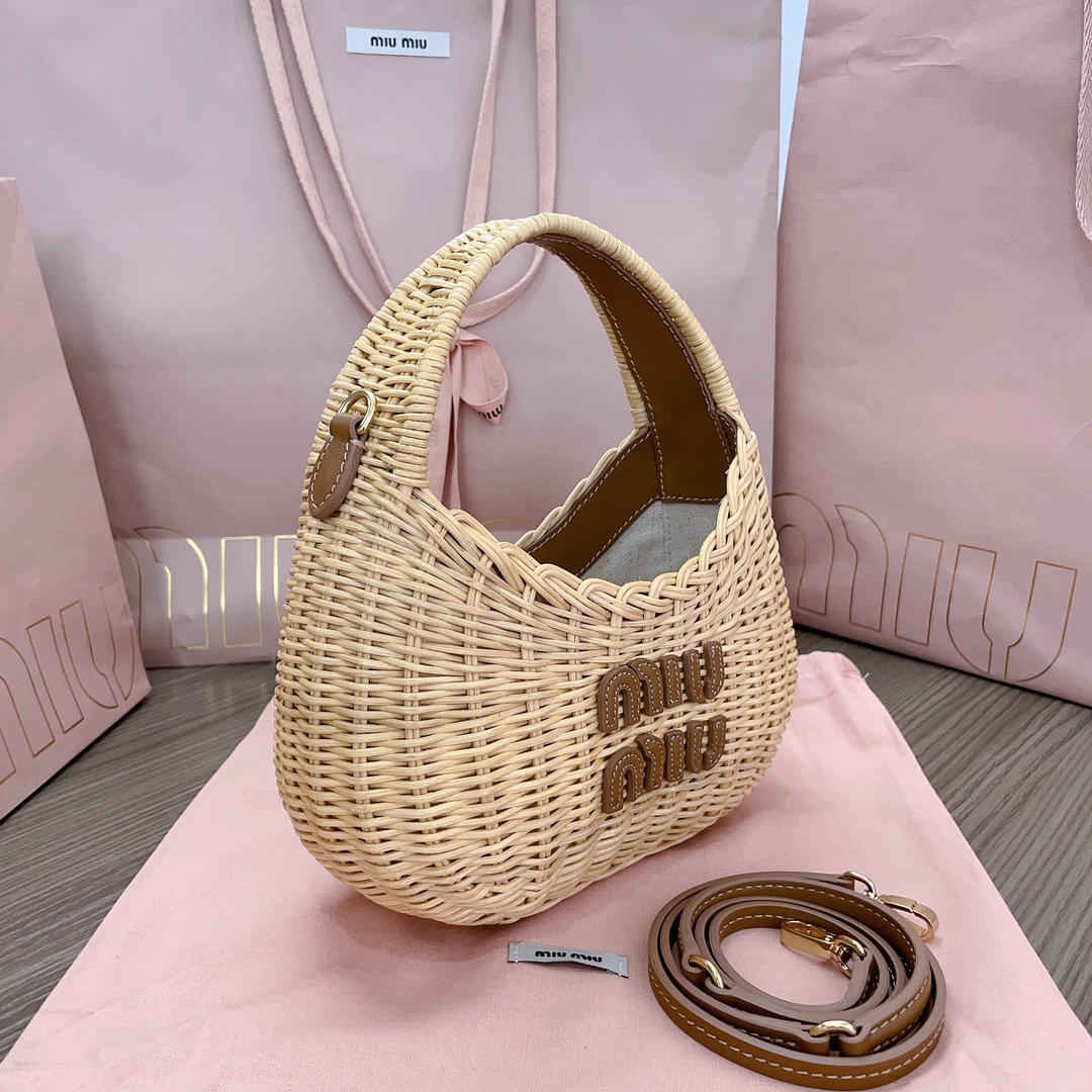 [TOP] Miu Miu Cabbage Bag Woven with Leather Logo 20 X17 X6cm - 2 Color