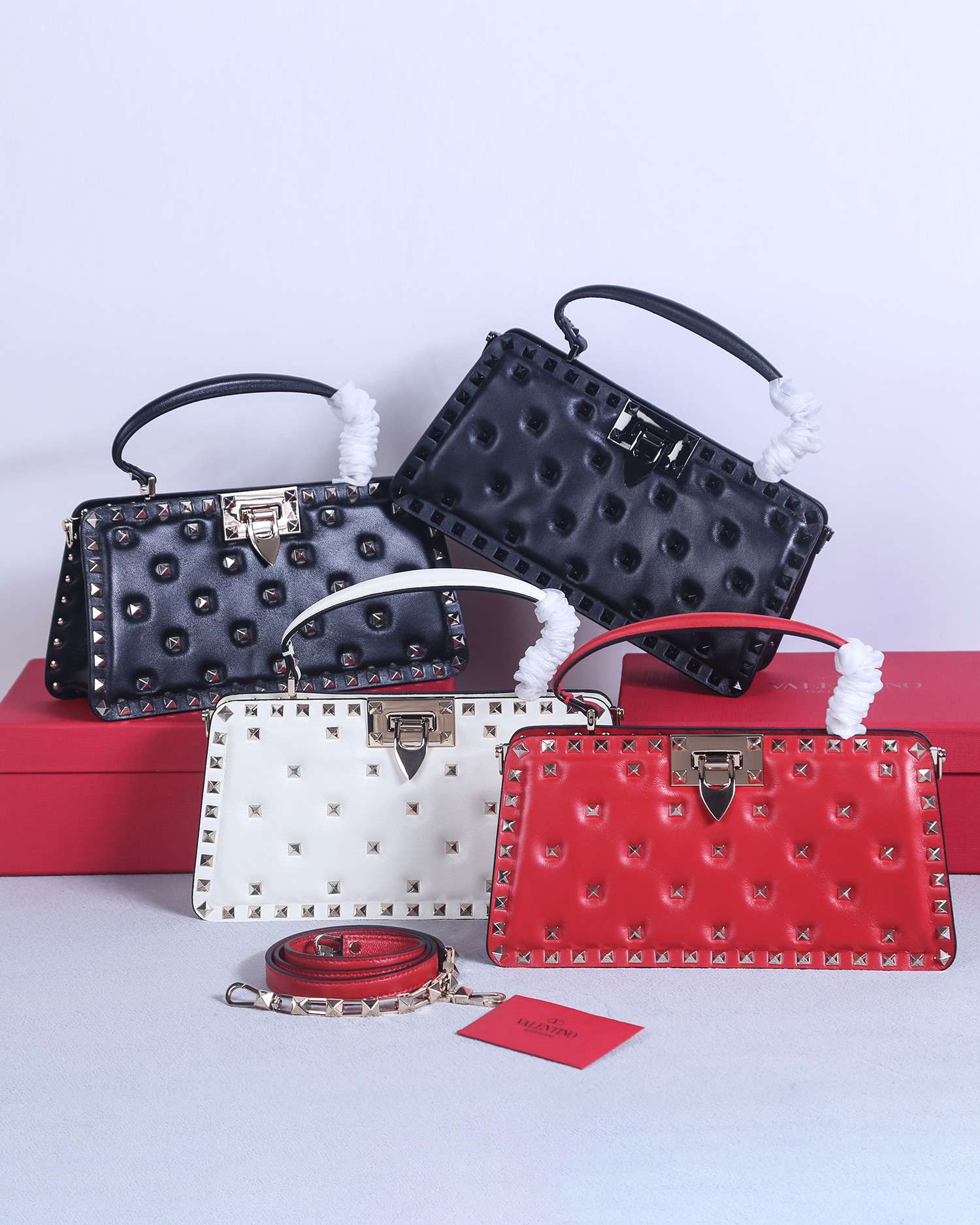 [TOP] VALENTINO Garavani Rockstud Bag Calfskin with Full Stud Trim 28x14x8cm - 4 Colors