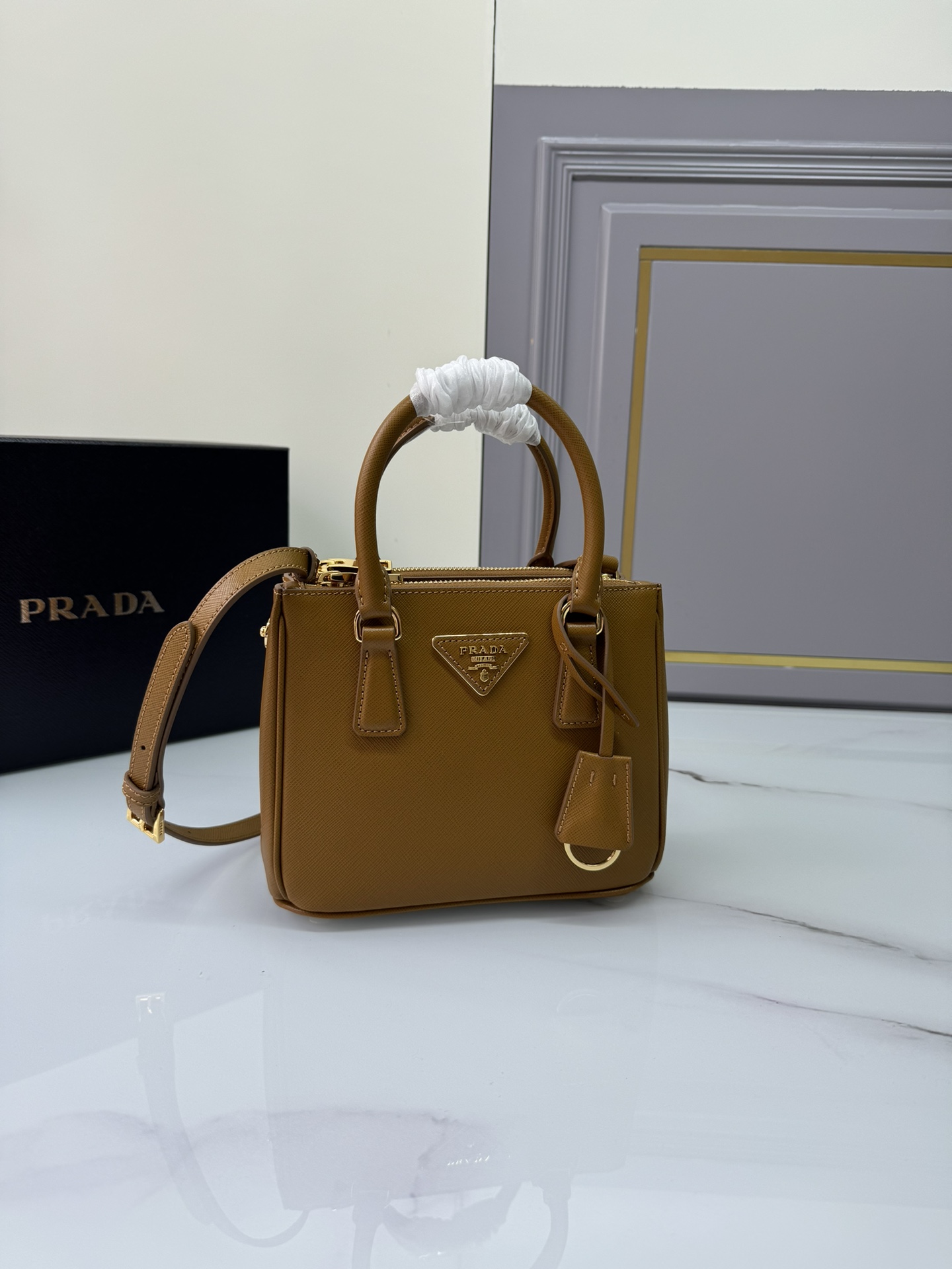 [TOP] PRADA Galleria Leather Handbags 20x15x9.5cm/32×24×14cm - Brown