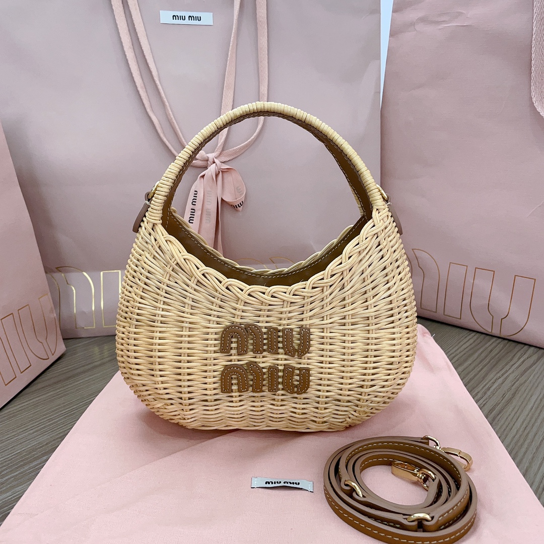 [TOP] Miu Miu Cabbage Bag Woven with Leather Logo 20 X17 X6cm - 2 Color