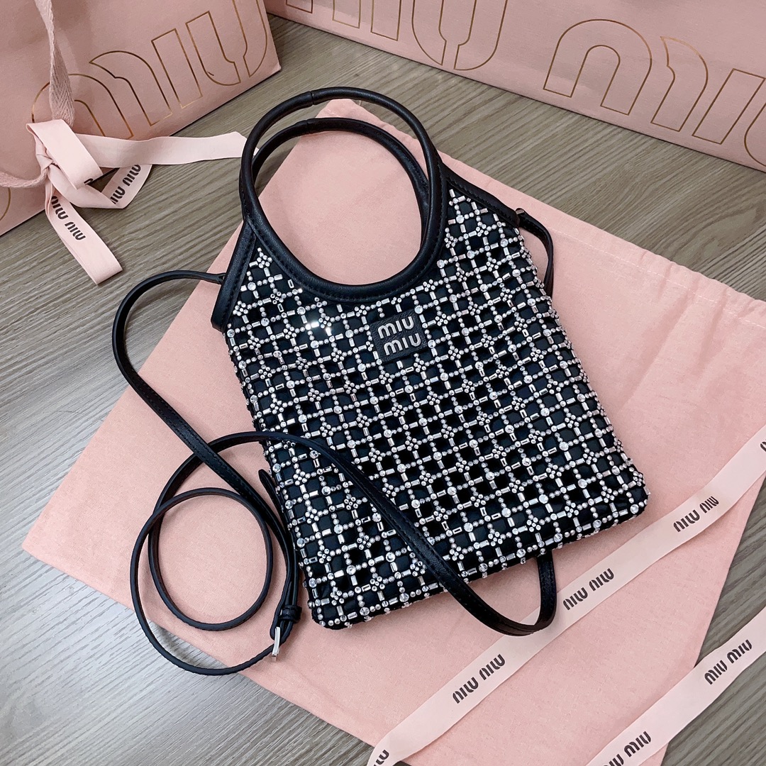 [TOP] Miu Miu Diamond Bag 20x24cm - 2 Color