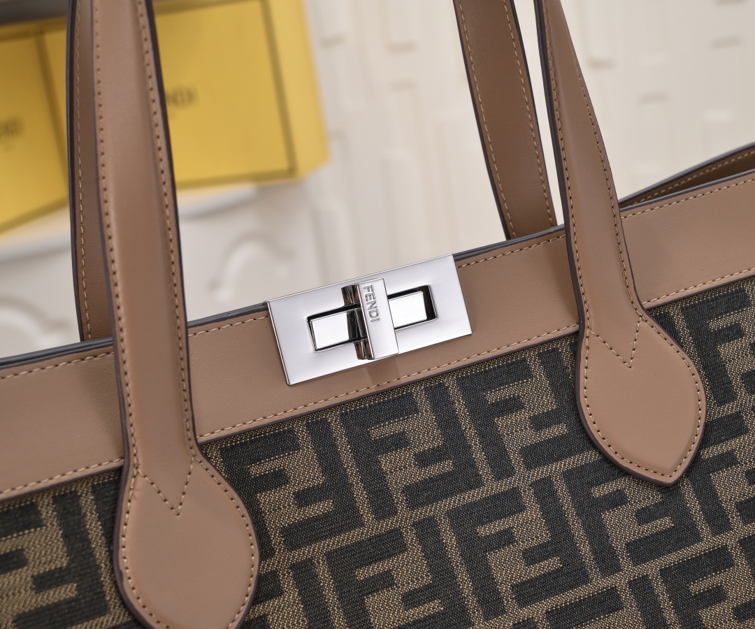 [TOP] FENDI Peekaboo ISeeU Forty8 Handbag - 42.7*23*33cm - SHW