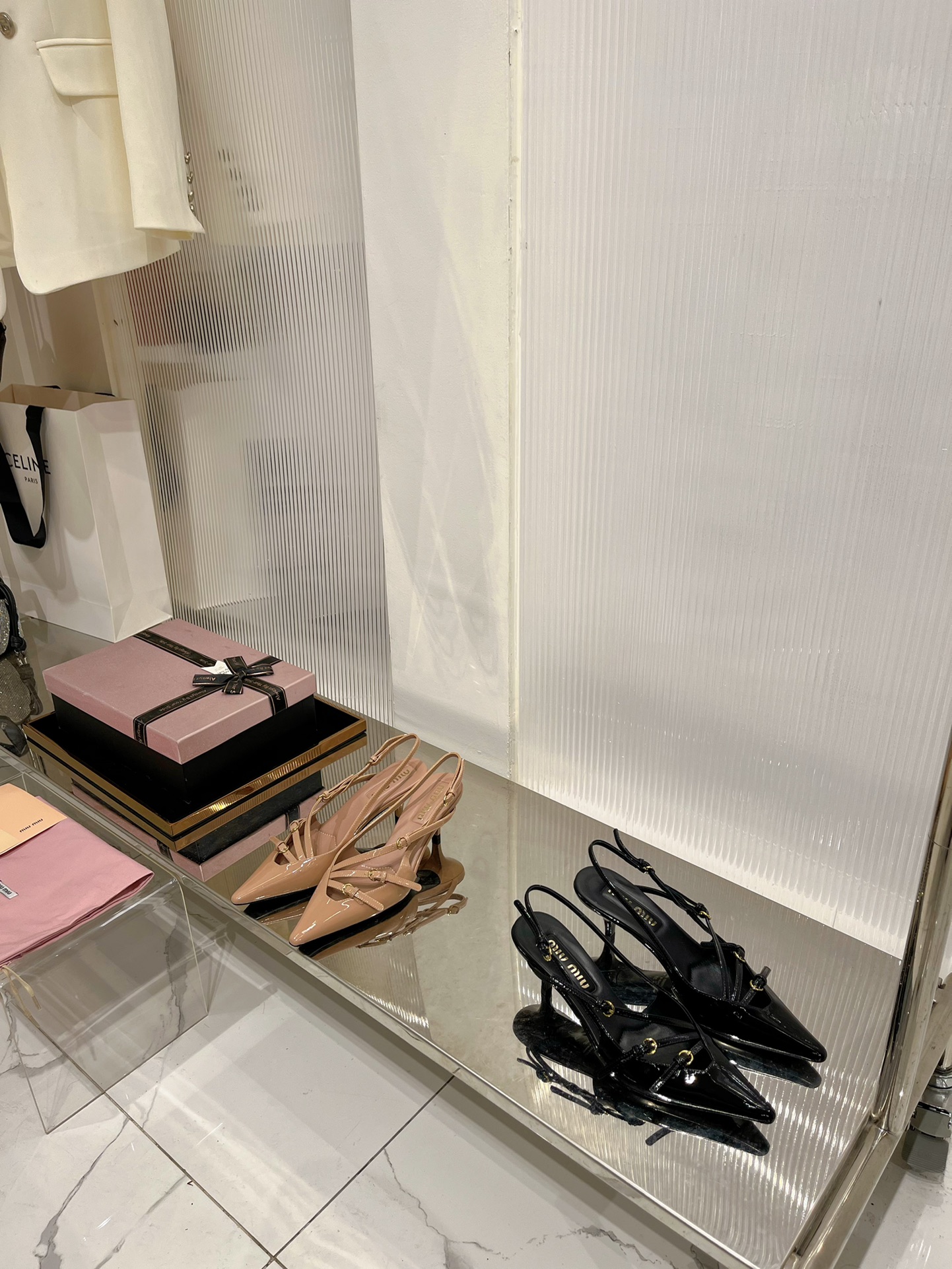 [TOP] Miu Miu Lacquer Leather High Heels 6.5cm - 2 Colors