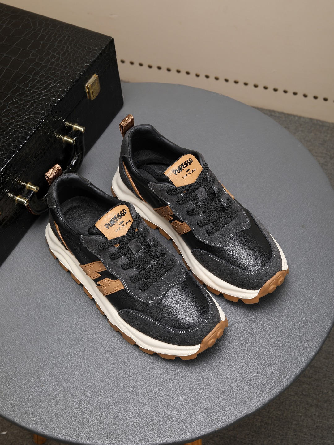 [TOP] PRADA Men's Cowhide Casual Shoes - Black