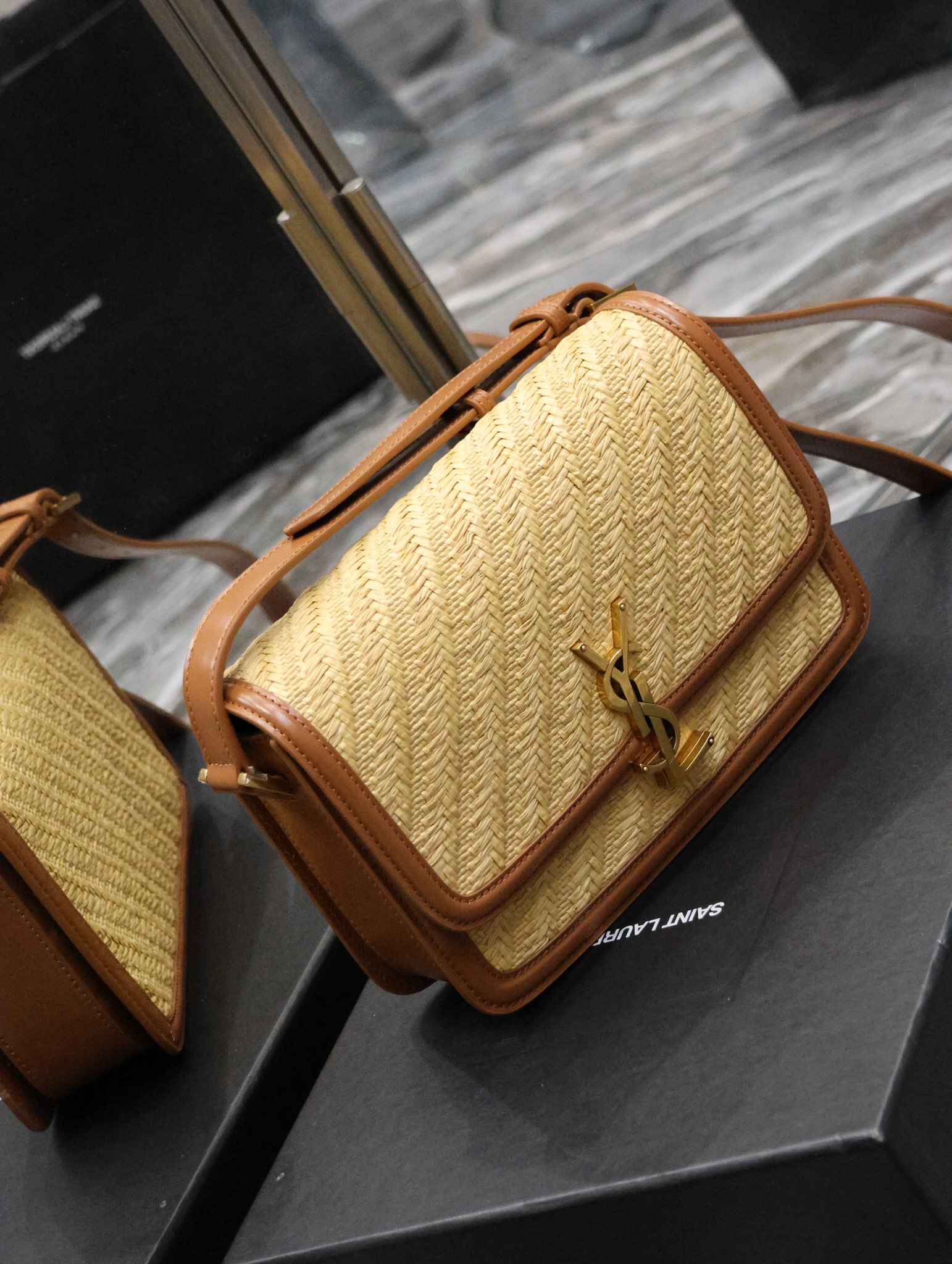 [TOP] Yves Saint Laurent YSL Cowhide with weaving Solferino Bags 19/23cm - Khaki&GHW