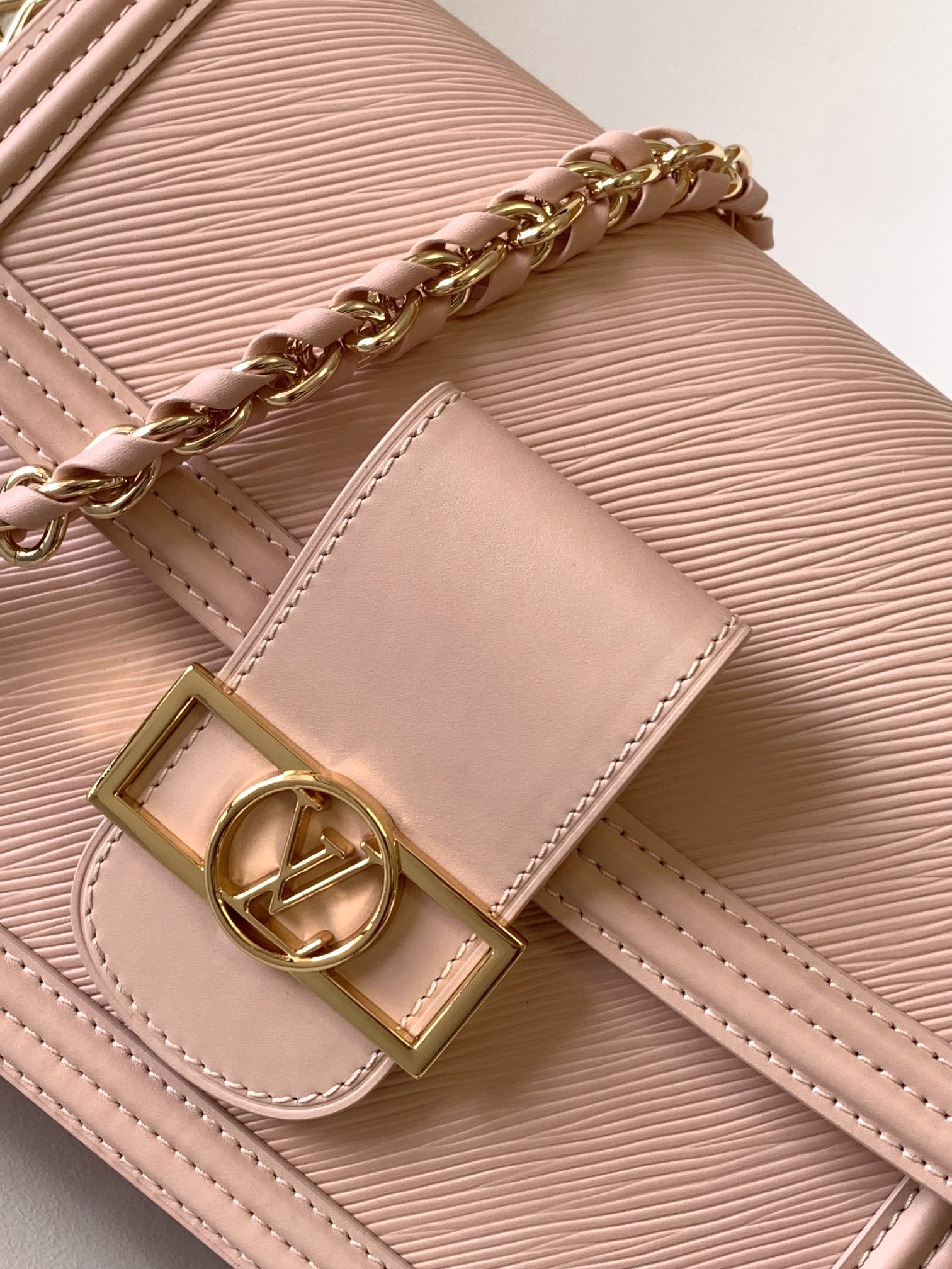 [TOP] Louis Vuitton LV Epi Grain Leather Bag 2 Sizes - Pink