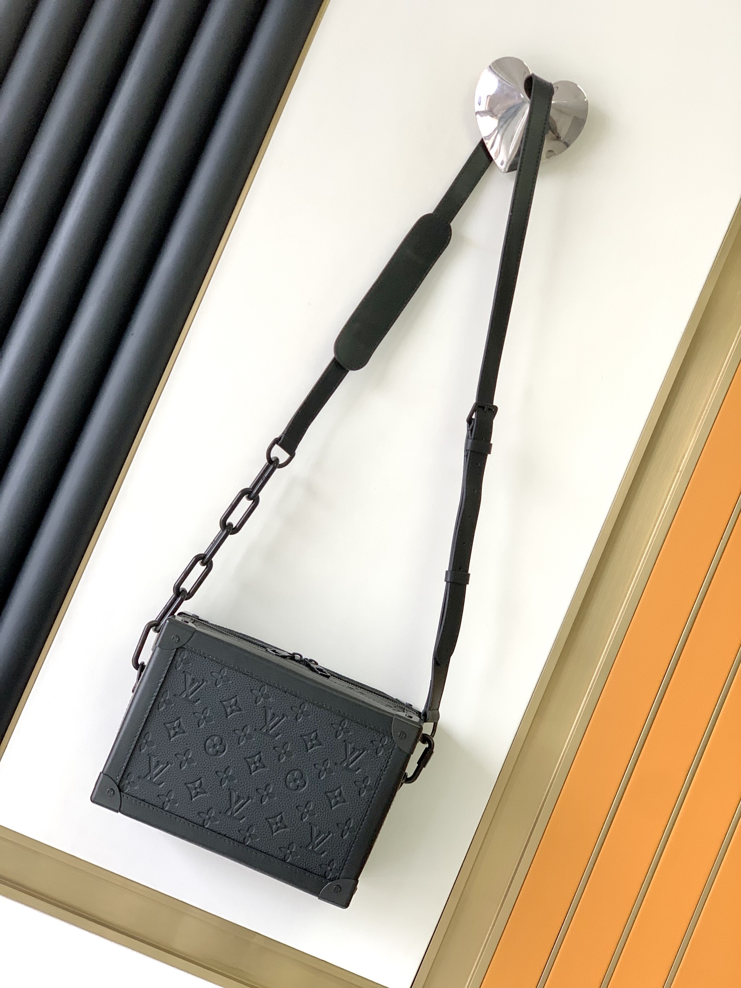 [TOP] Louis Vuitton LV LV Soft Trunk Monogram Bags 25x18x10cm - 3 Colors