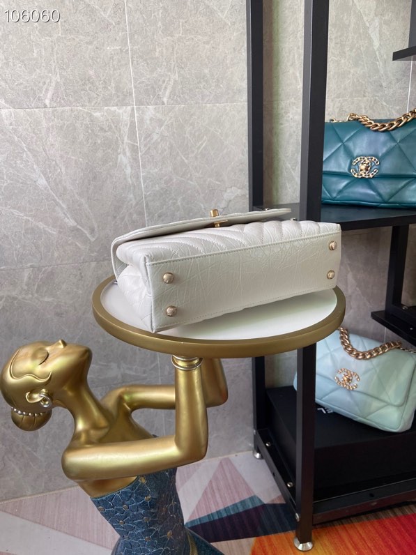 [TOP] CHANEL V-Grid Oil Wax Leather Matching And Oil Wax Leather Handle CoCo Handle Bags 14x24x10cm - Red/White&GHW