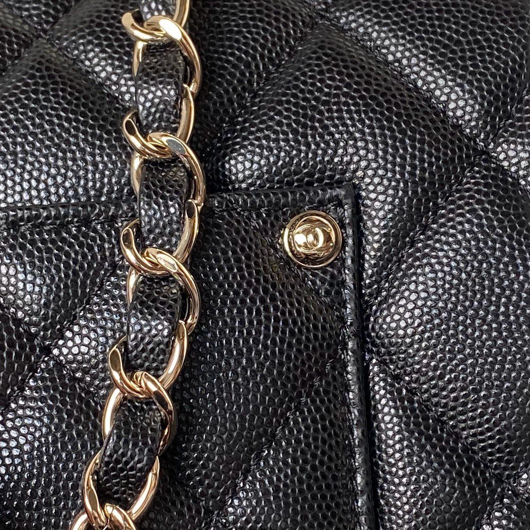 [TOP] CHANEL Oversized Calfskin Flab Bag 27×38×12cm - Black&GHW