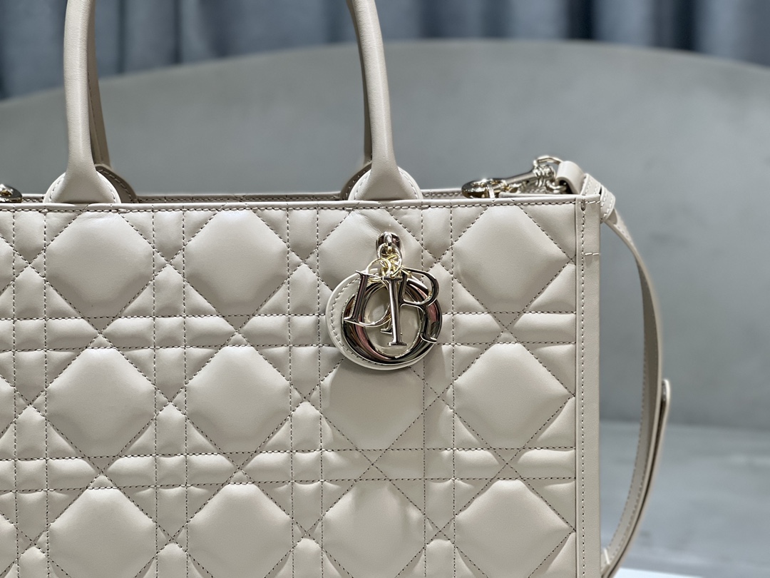 [TOP] Christian Dior Calfskin Leather Book Tote Bags 36.5x28x17.5cm - Apricot - 711 Luxury