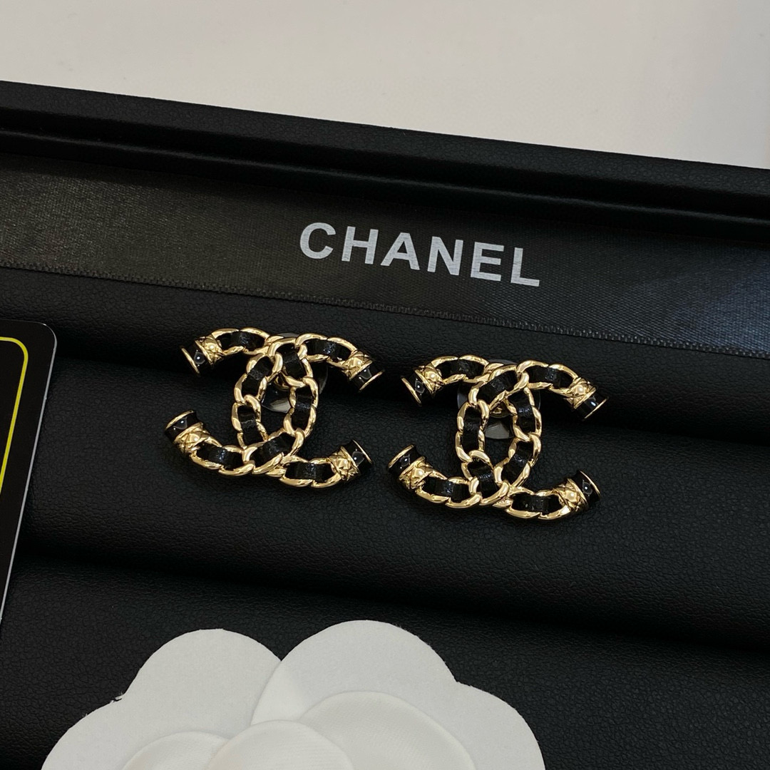 [TOP] CHANEL Earrings - Collection