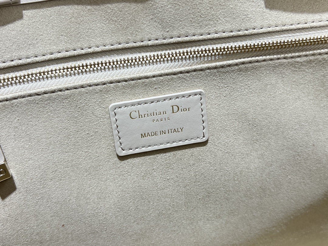 [TOP] Christian Dior Calfskin Leather Book Tote Bags 36.5x28x17.5cm - Apricot - 711 Luxury