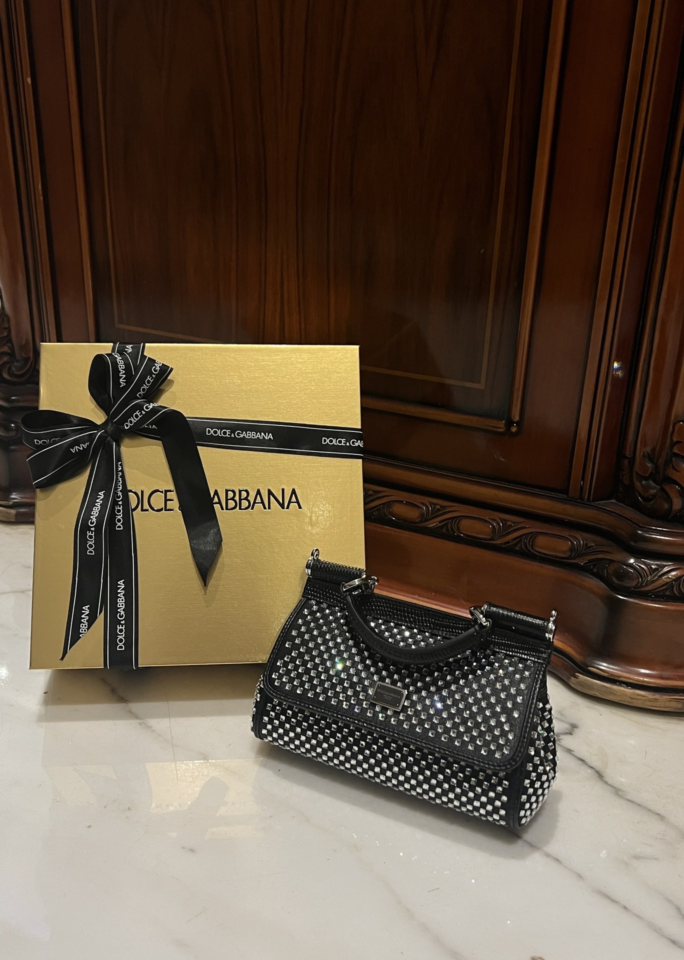 [TOP] Dolce & Gabbana D&G Sicily Bag with Rhinestones 18x11x6cm/20x16x8cm - Black