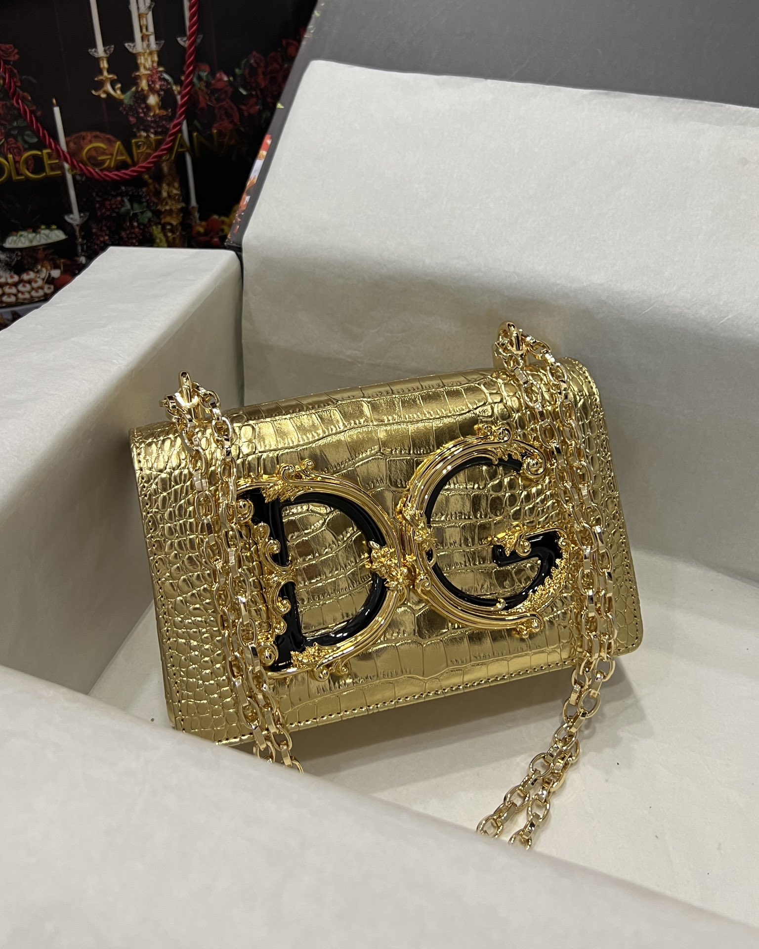 [TOP] Dolce & Gabbana D&G Crocodile-print Calfskin DG Girls Bag 21*4*15cm - Gold