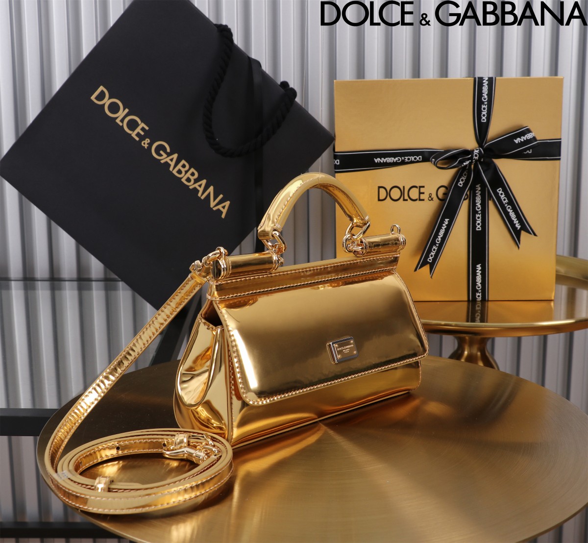 [TOP] Dolce & Gabbana D&G Polished Calfskin Sicily Bag Small 19x13x6/20x16x8cm - Gold / Silver