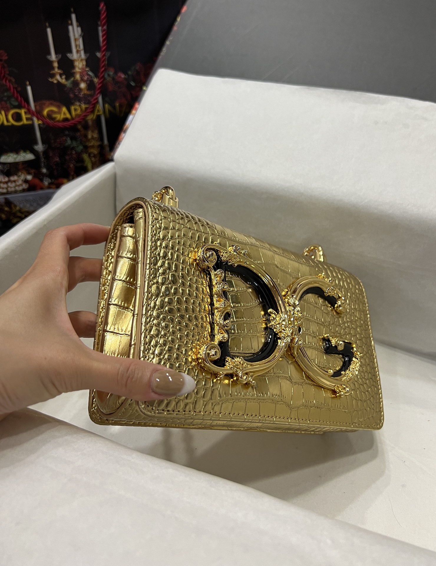 [TOP] Dolce & Gabbana D&G Crocodile-print Calfskin DG Girls Bag 21*4*15cm - Gold
