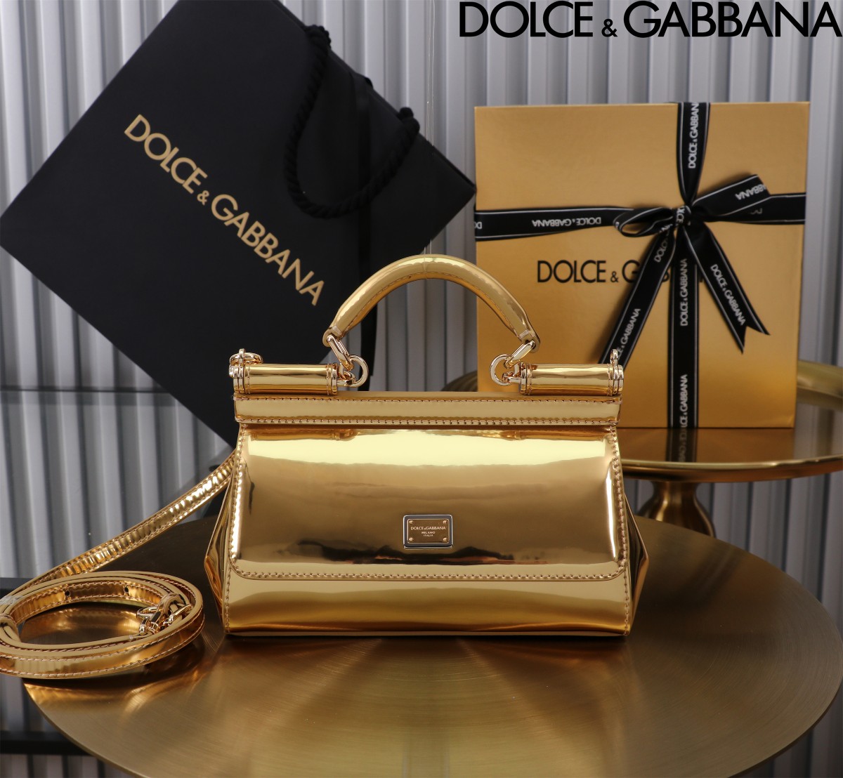 [TOP] Dolce & Gabbana D&G Polished Calfskin Sicily Bag Small 19x13x6/20x16x8cm - Gold / Silver