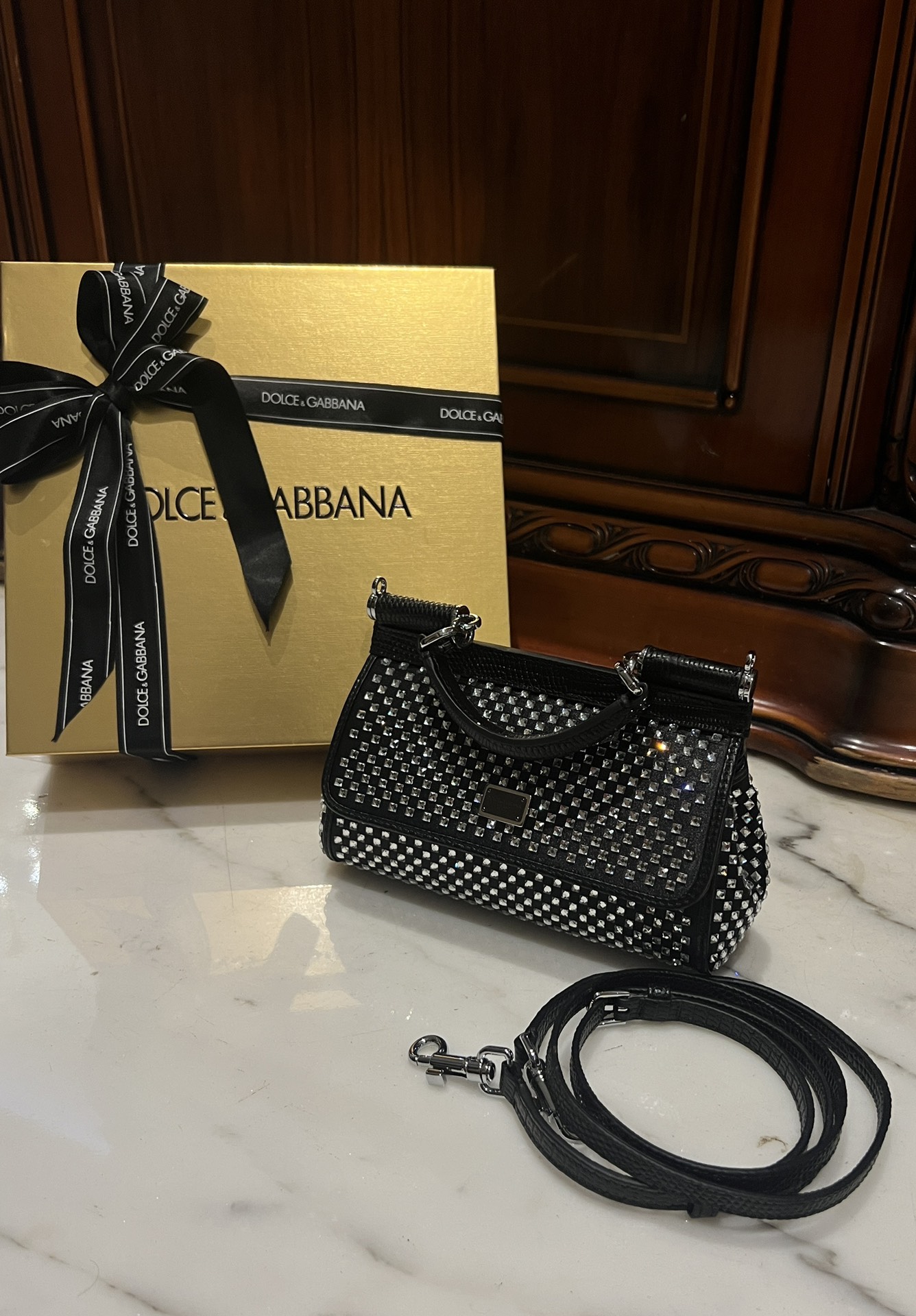 [TOP] Dolce & Gabbana D&G Sicily Bag with Rhinestones 18x11x6cm/20x16x8cm - Black