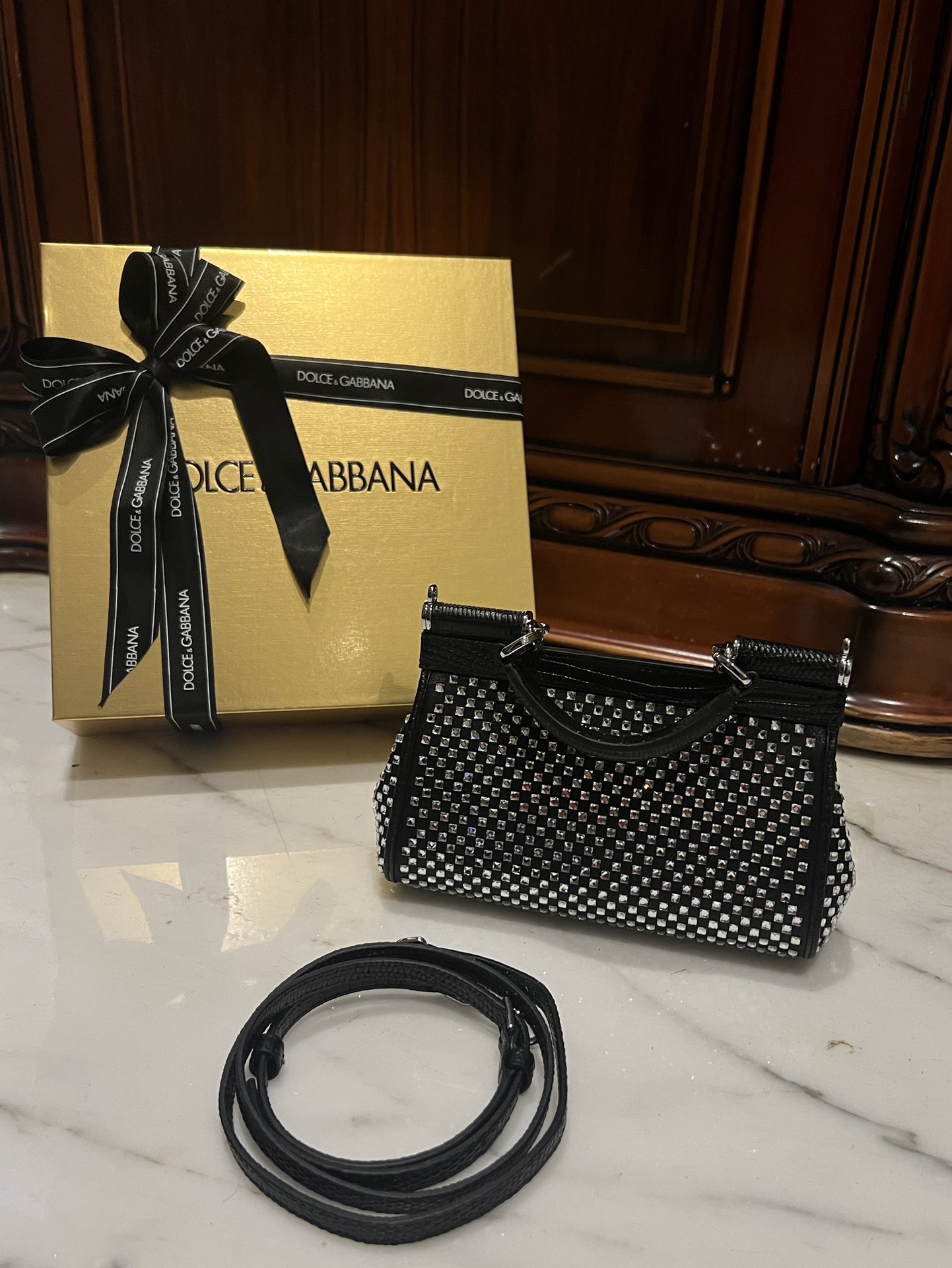 [TOP] Dolce & Gabbana D&G Sicily Bag with Rhinestones 18x11x6cm/20x16x8cm - Black
