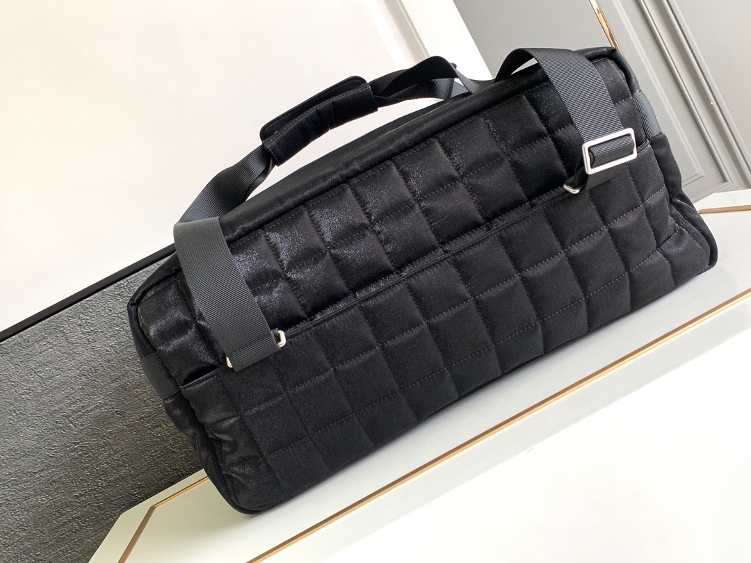 [TOP] CHANEL Silk Satin Material Handbags - Black