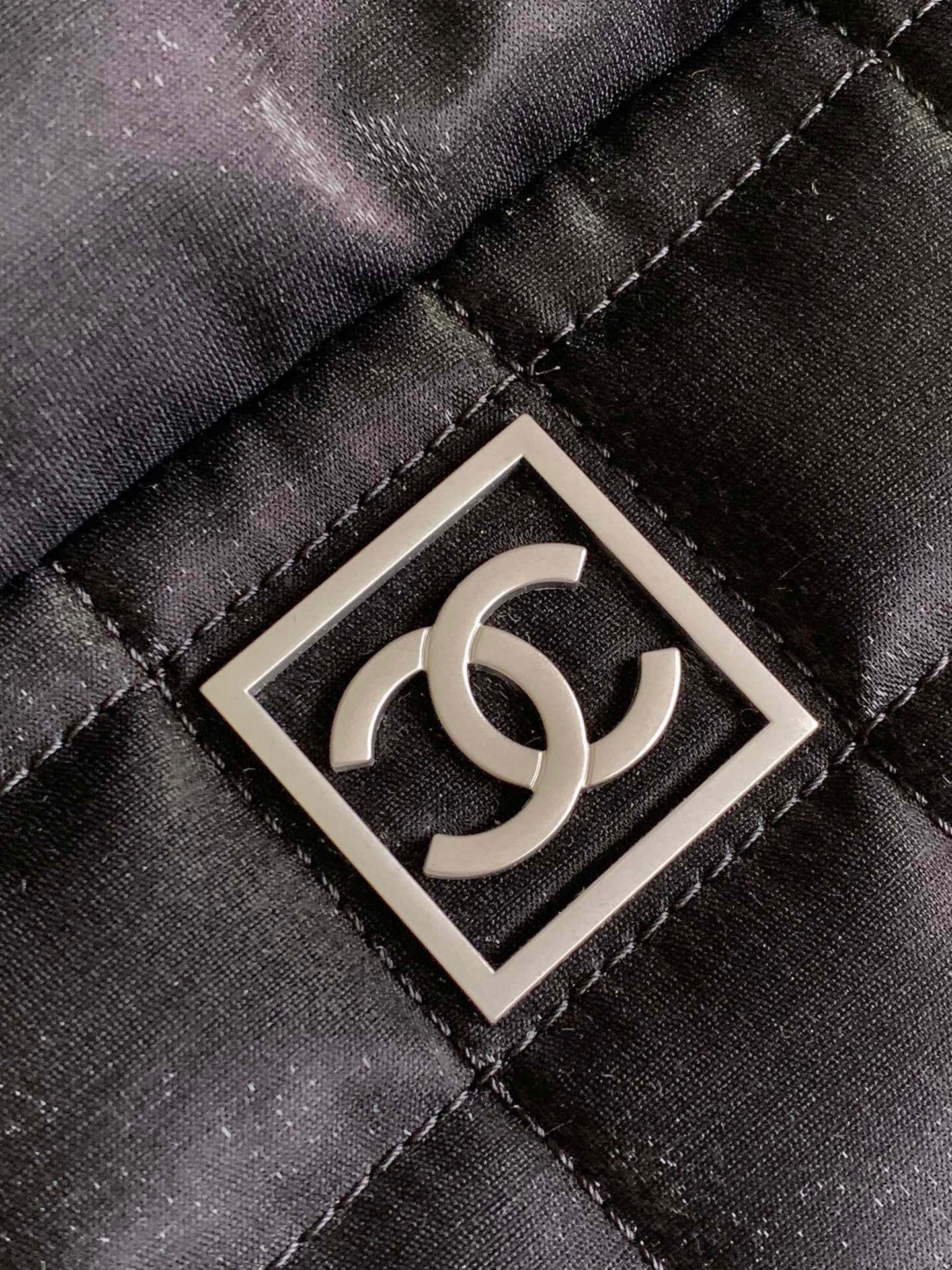 [TOP] CHANEL Silk Satin Material Handbags - Black