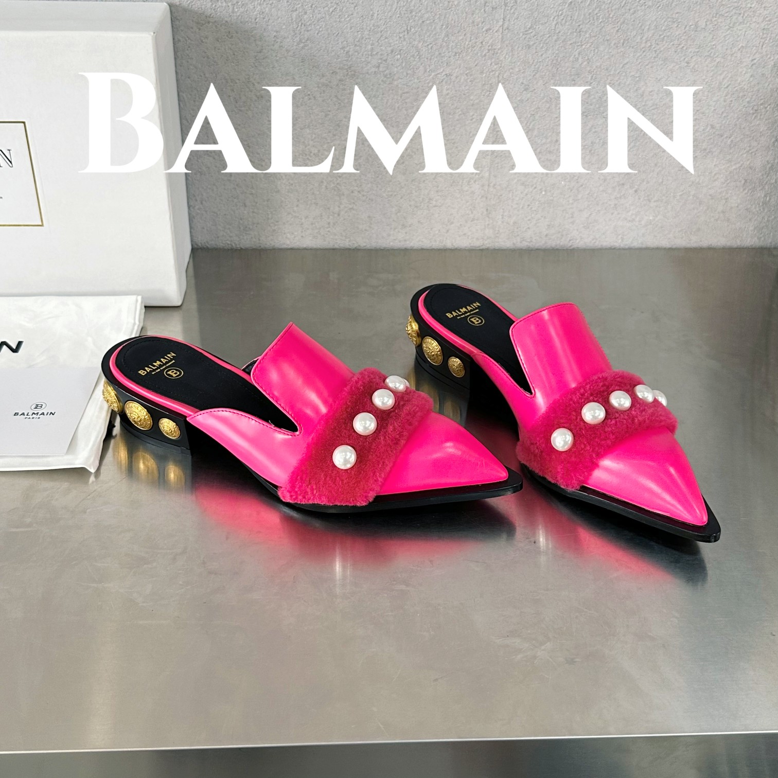 [TOP] Balmain Coin Lamb Plush Shoes - 3 Colors