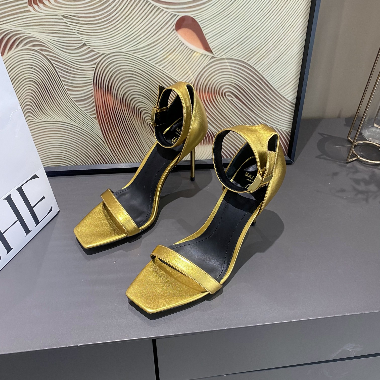 [TOP] Balmain High Quality Calfskin High Heels - 6 Colors